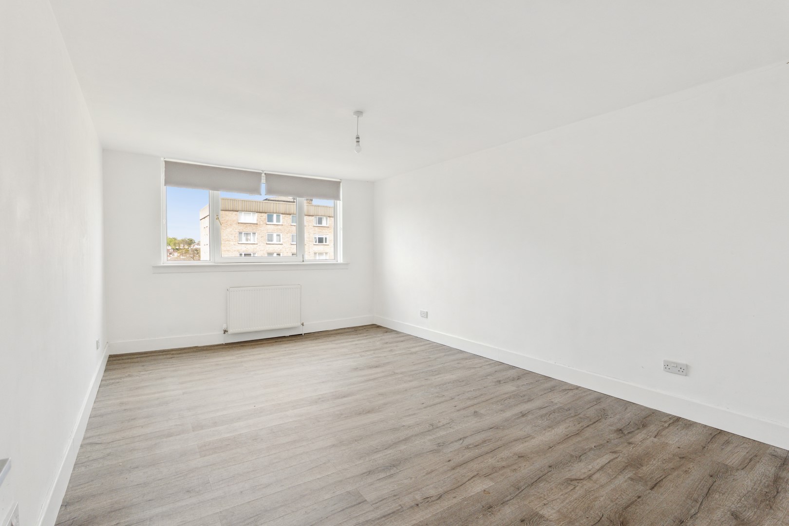 5A Lennox Court, 22 Stockiemuir Avenue, Bearsden, G61 3JN Corum Property