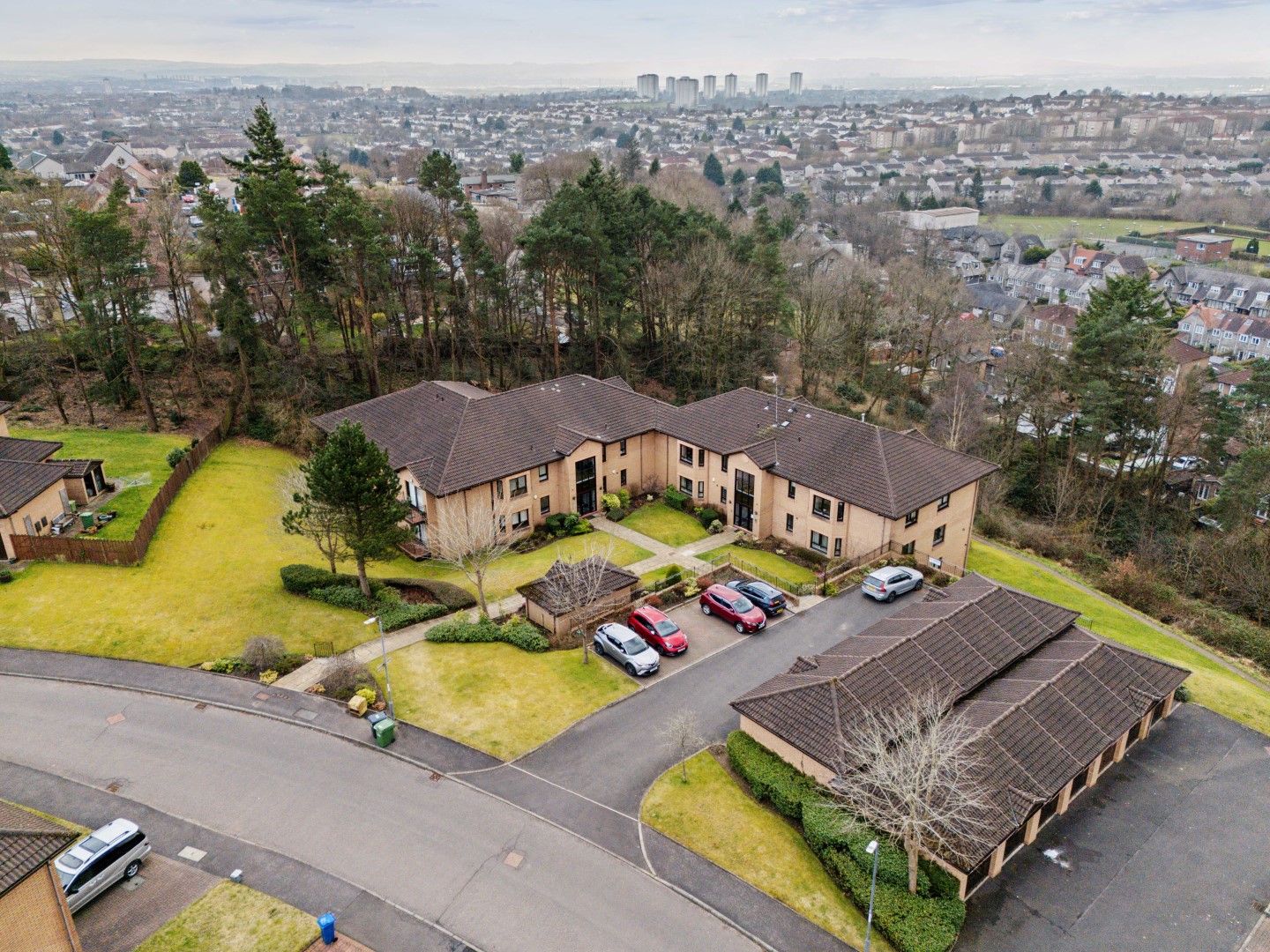 145 Henderland Road, Bearsden, G61 1JA Corum Property