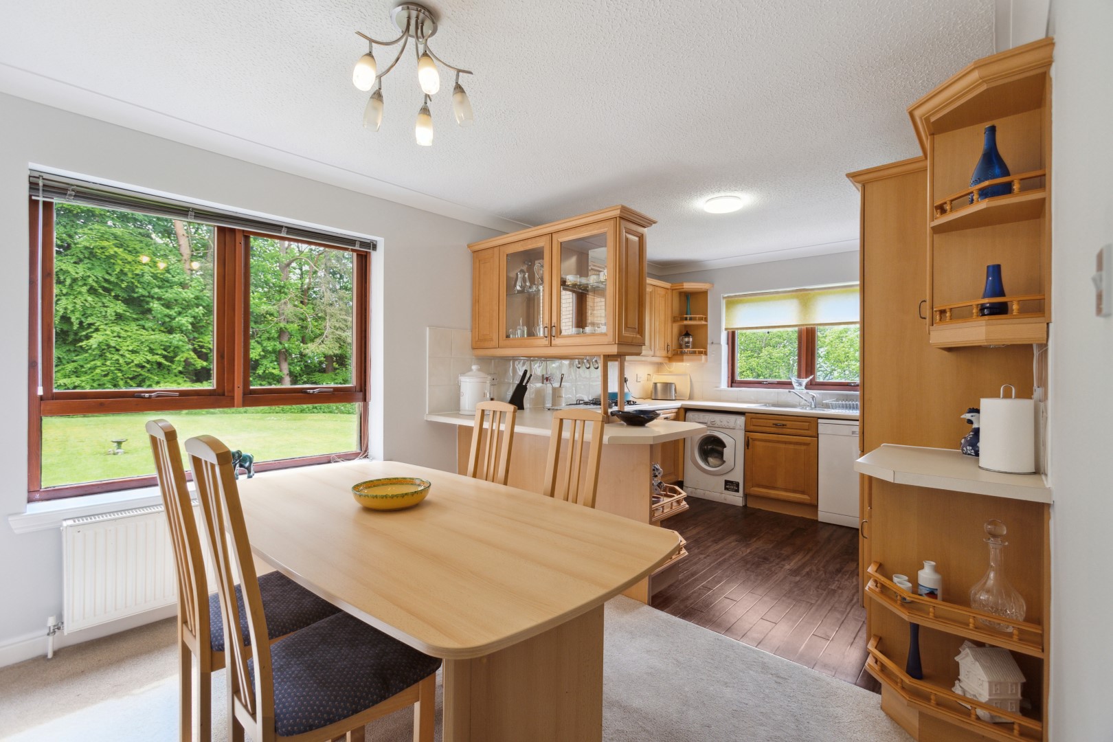 145 Henderland Road, Bearsden, G61 1JA Corum Property