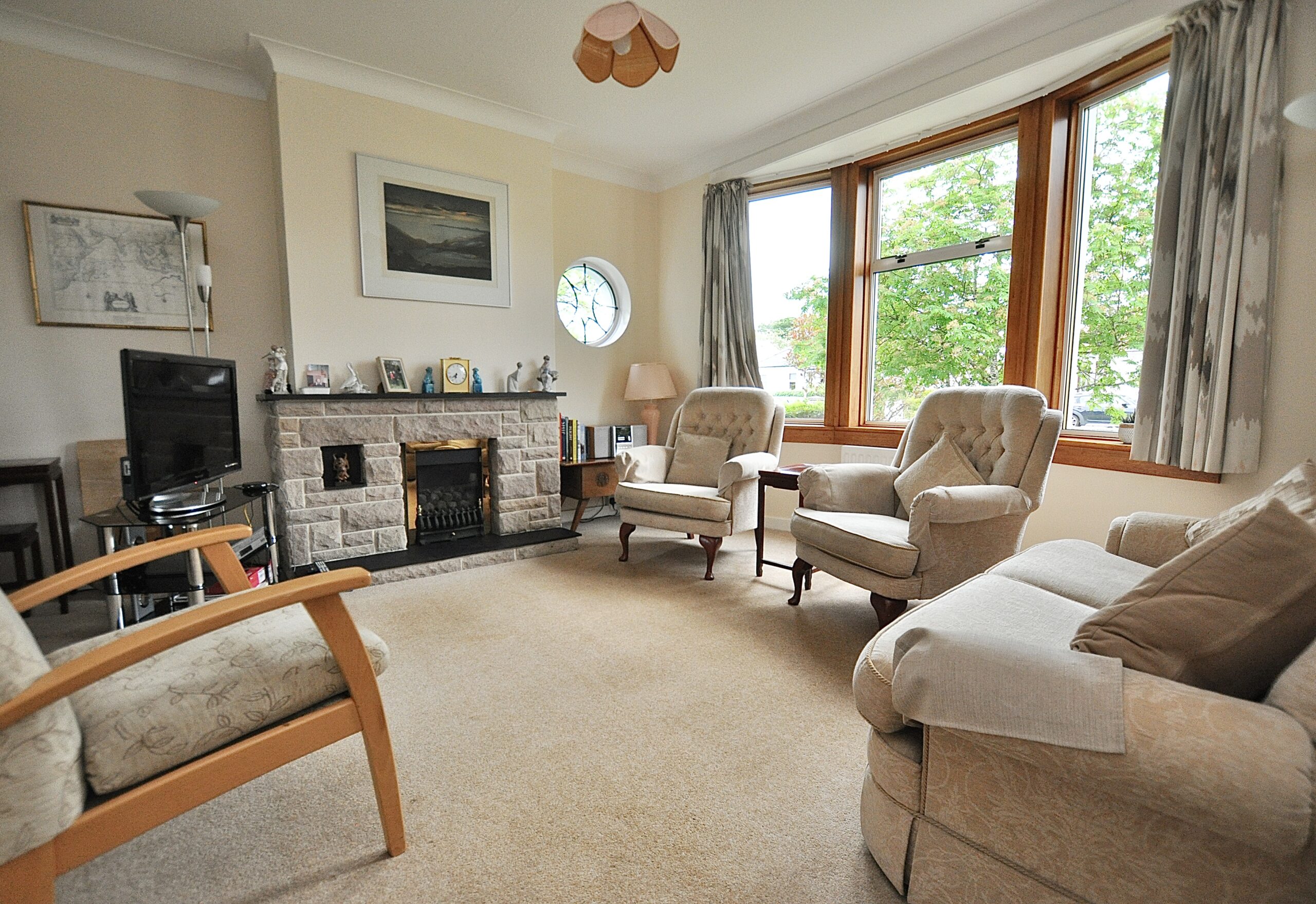 10 Montgomerie Avenue, Fairlie, KA29 0EE Corum Property