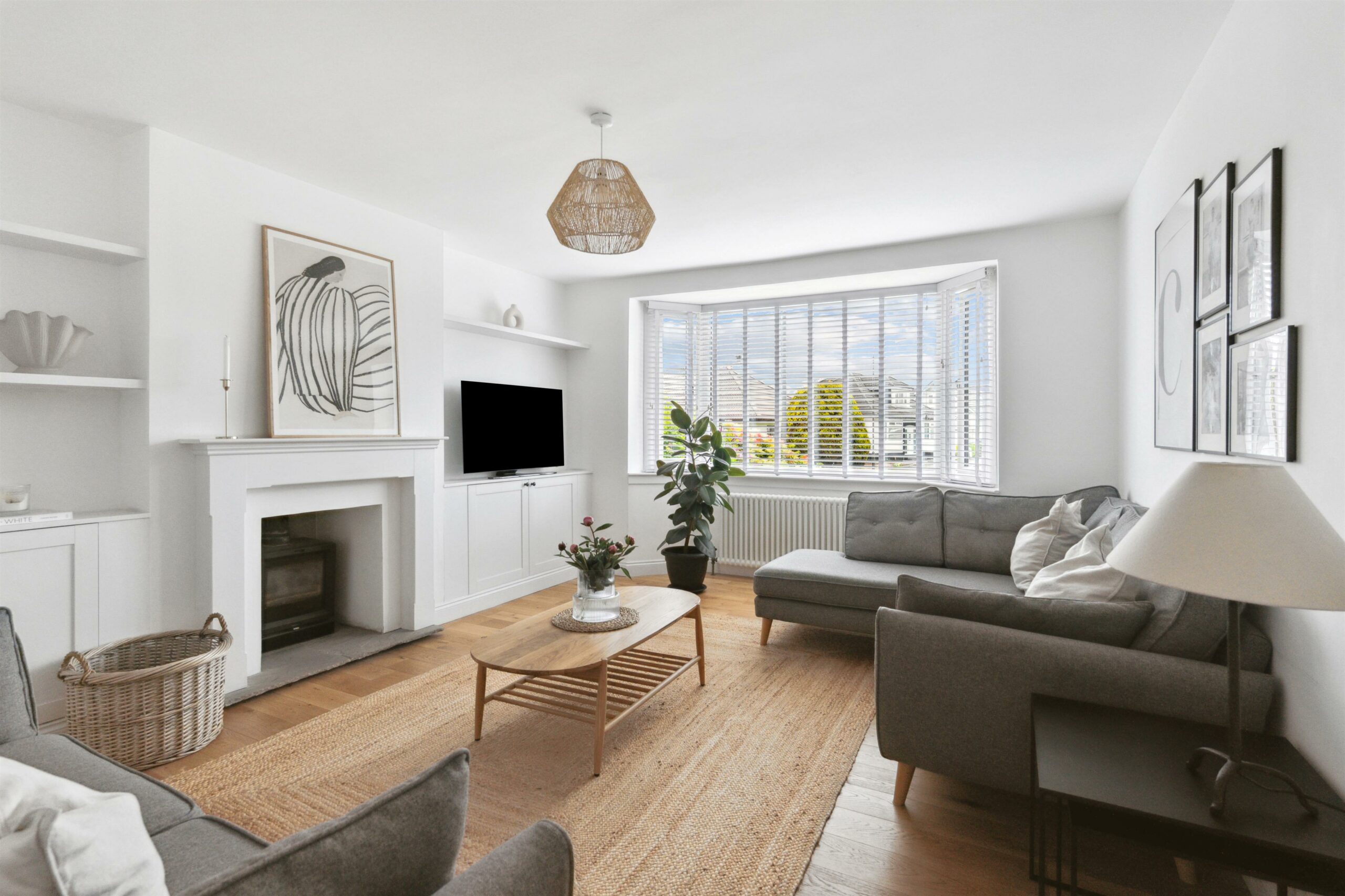 Broomfield Avenue, Newton Mearns Corum Property