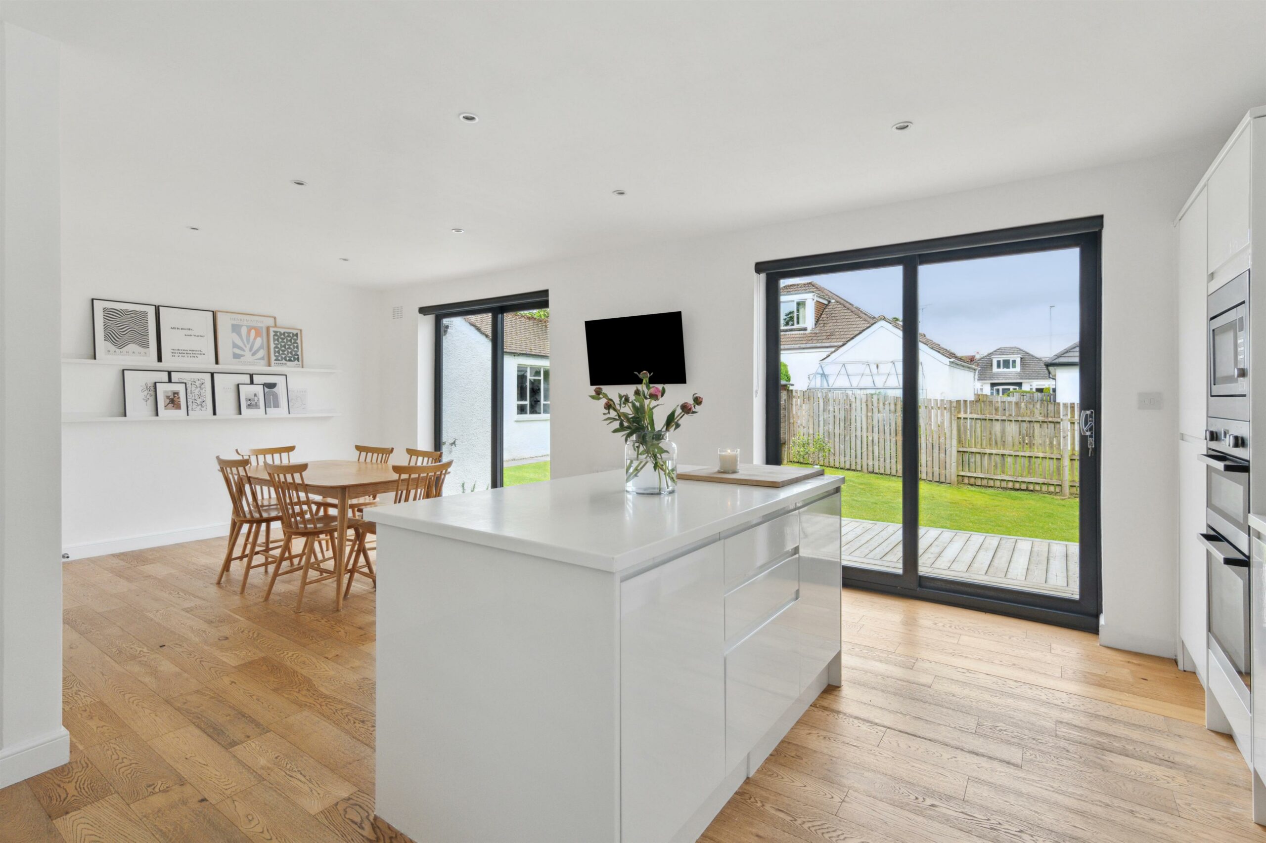 Broomfield Avenue, Newton Mearns Corum Property