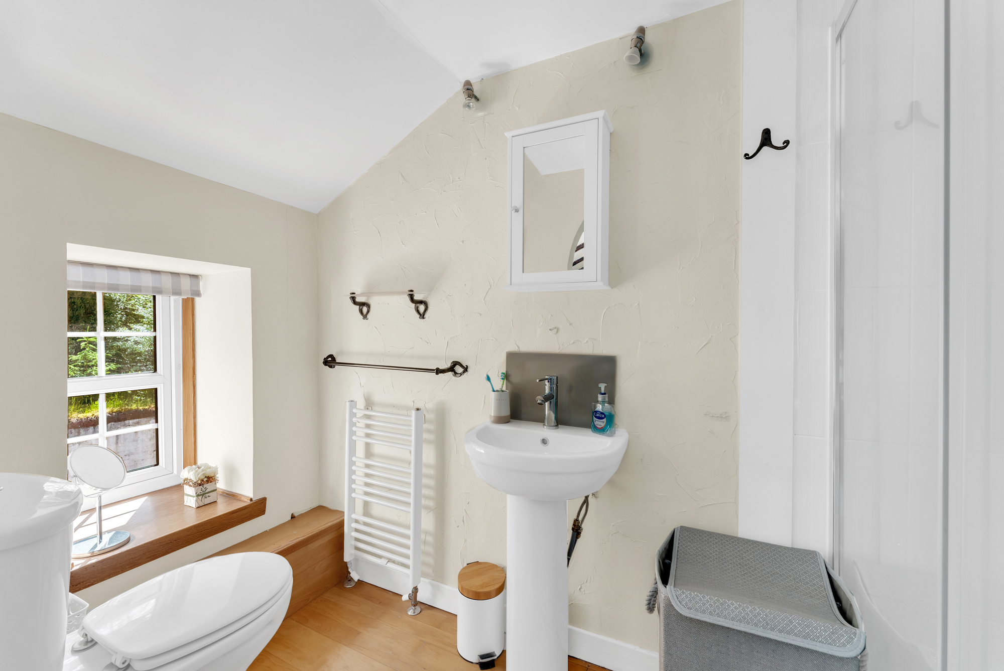 The Coach House, Largs, KA30 8SE Corum Property