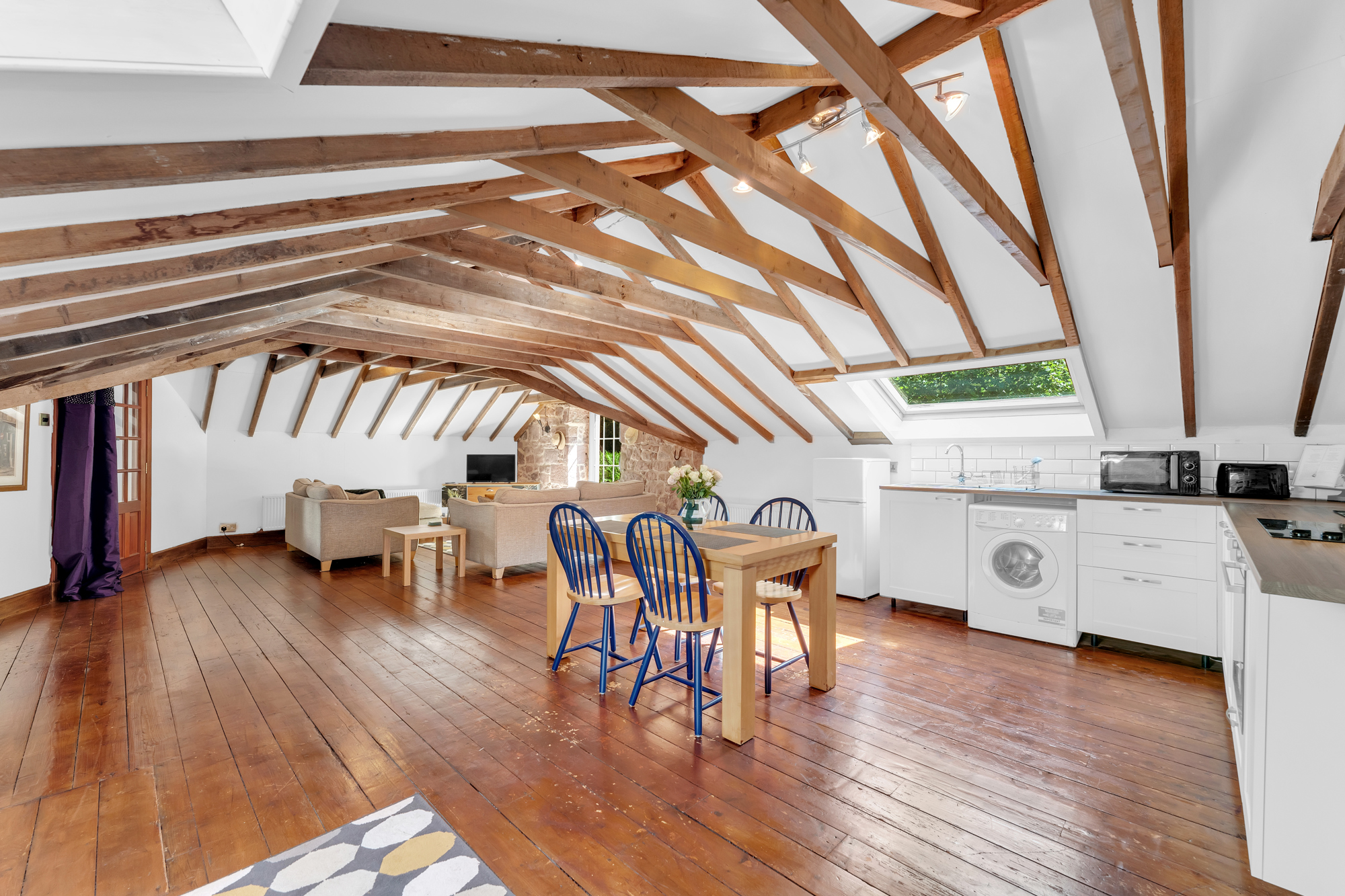 The Coach House, Largs, KA30 8SE Corum Property