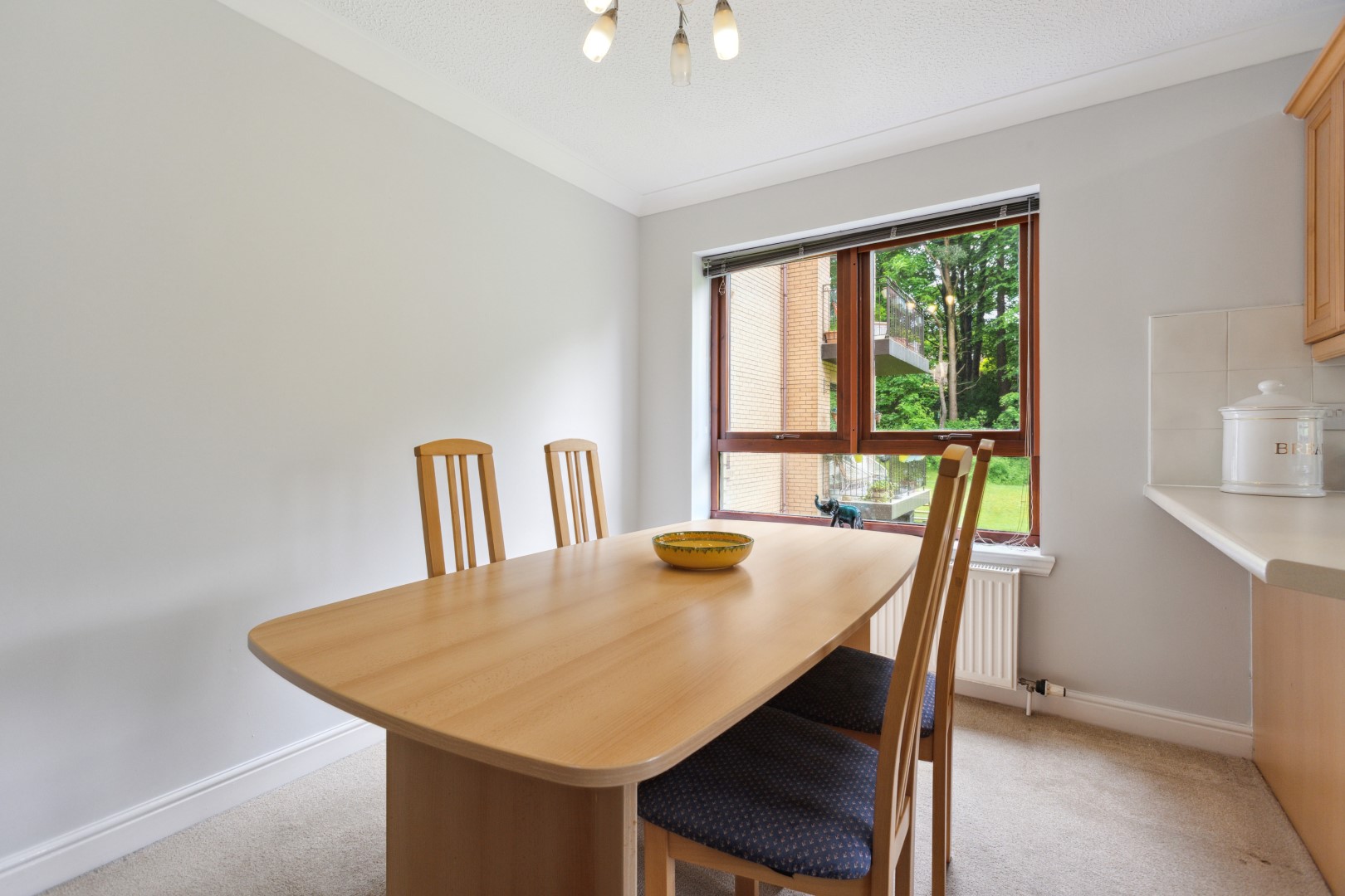 145 Henderland Road, Bearsden, G61 1JA Corum Property