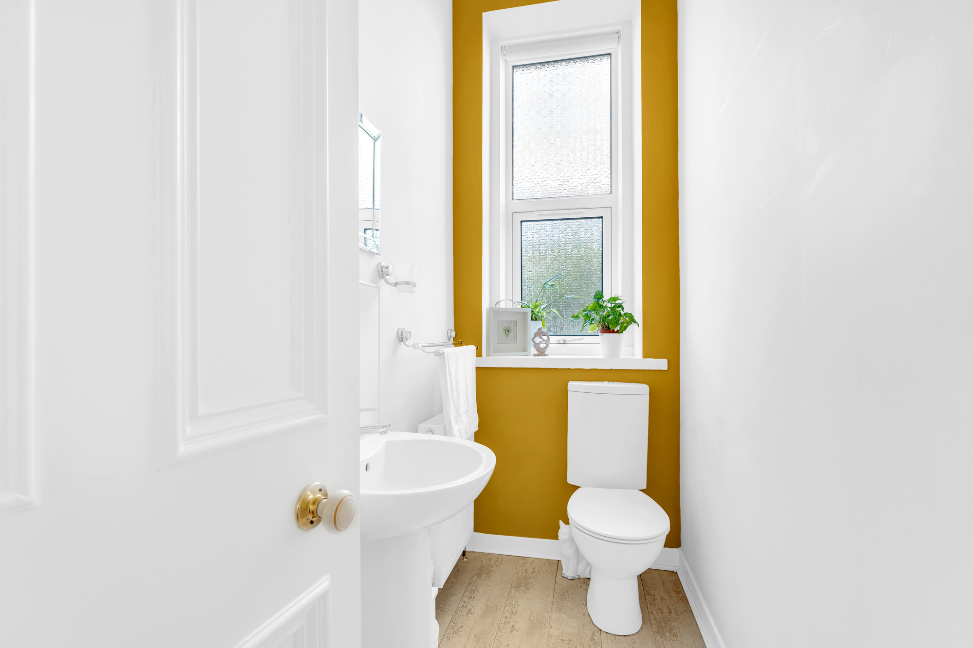 ‘Kaymar’ 23a West Bay Road, Millport, KA28 0HA Corum Property