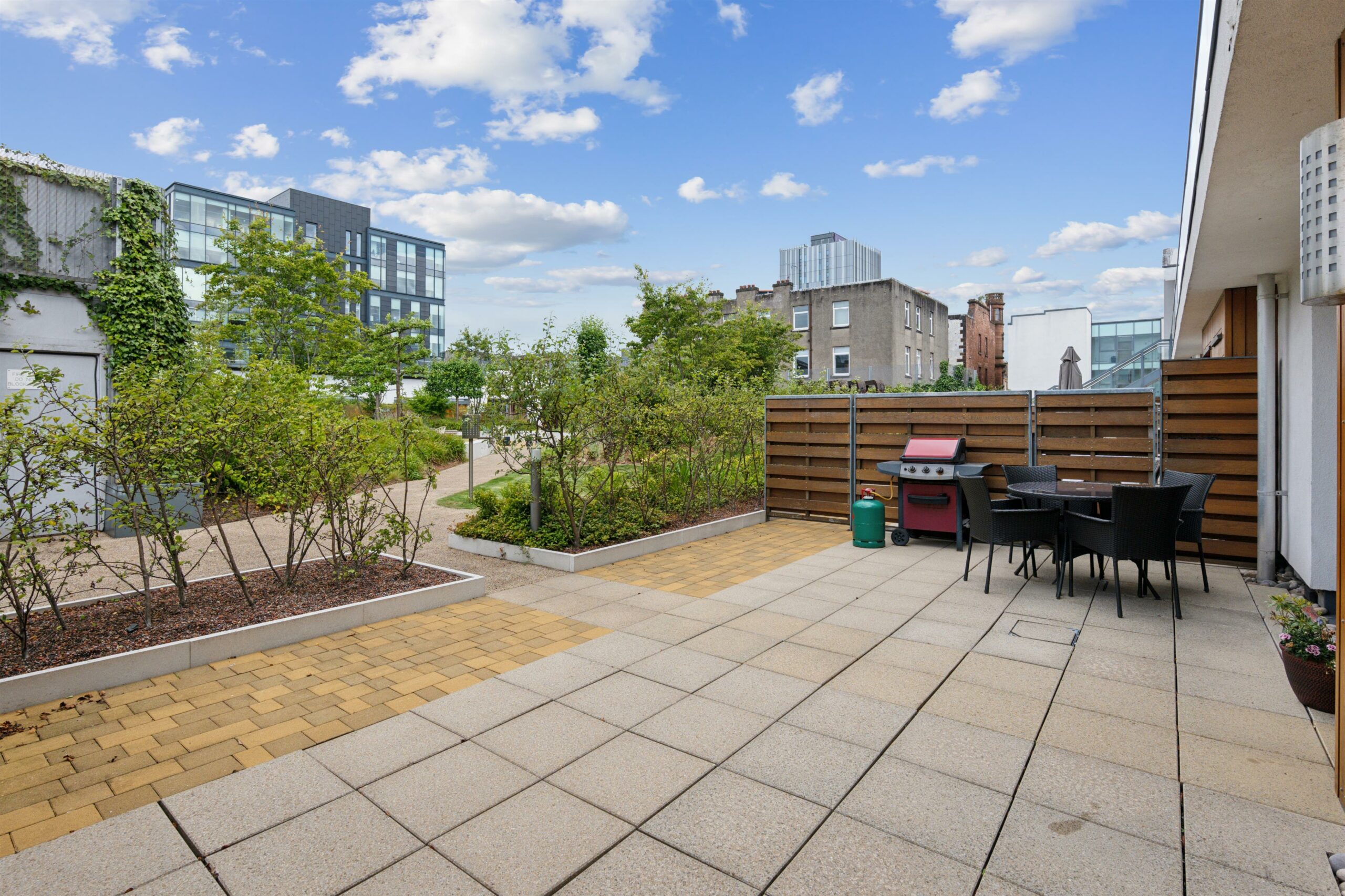 NM4376_3-12 Bucanan Gardens_7 Bath Street_Glasgow_G2 1HS_img9