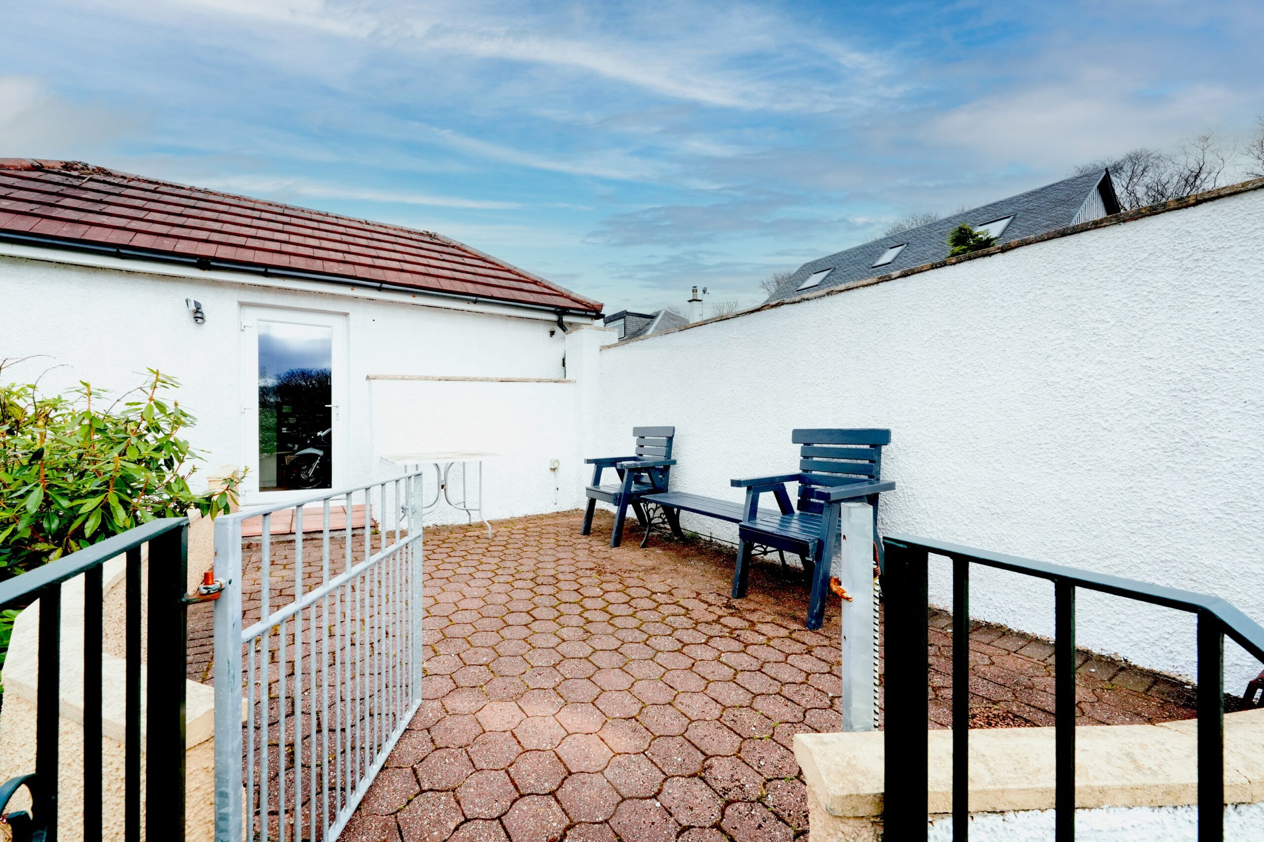 25 – 6 Winton Drive – For Web