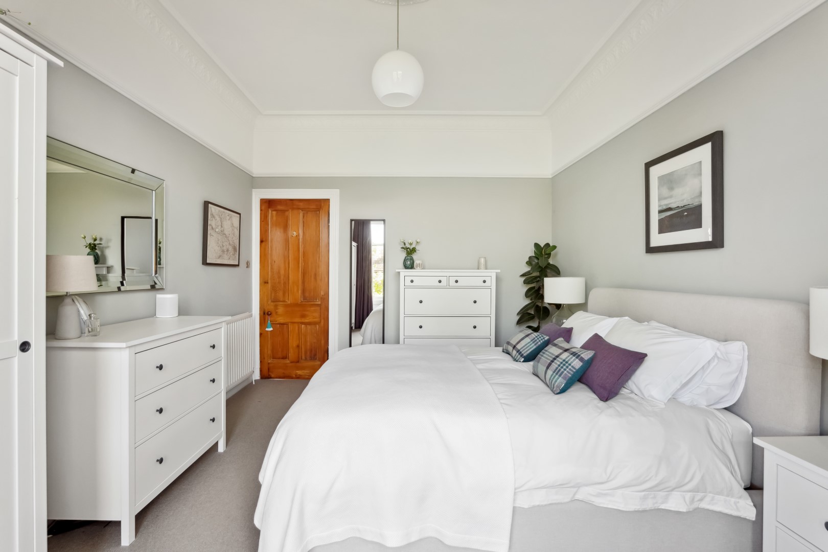 3.2 6 Caird Drive C (Large)