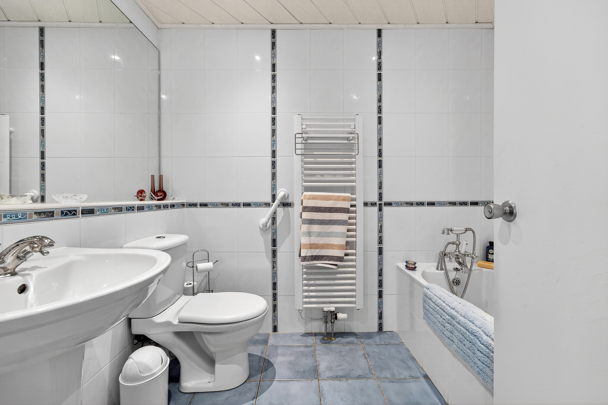 23_6 craigneil drive_23