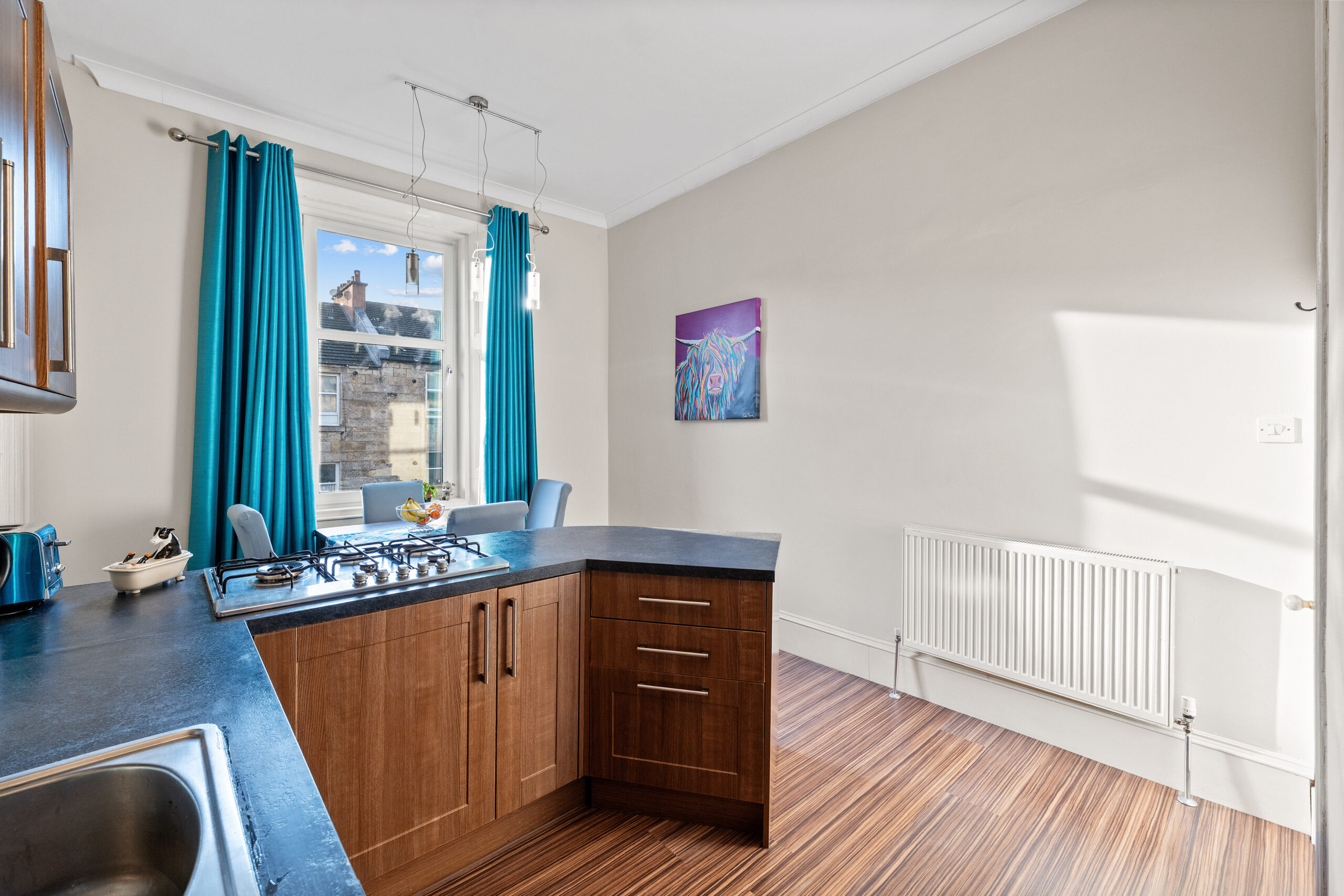 2.2, 43 Durward Avenue (3)