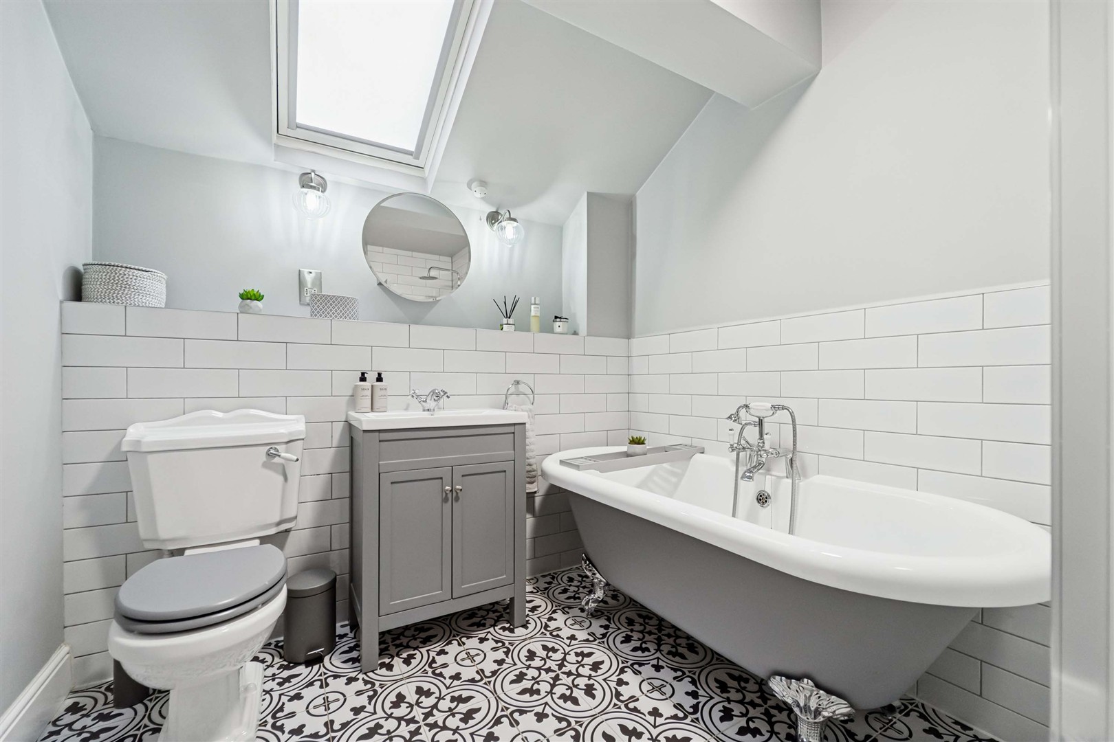 7 Yarrow Gardens Lane 11 (Large)