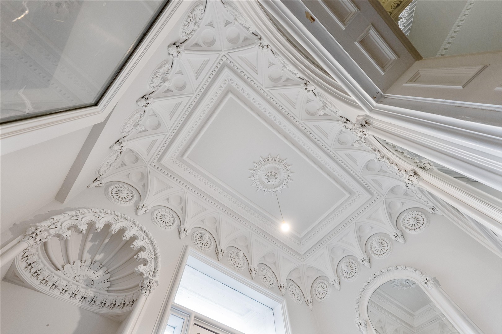 F1 12 Clairmont Gardens 17 (Large)