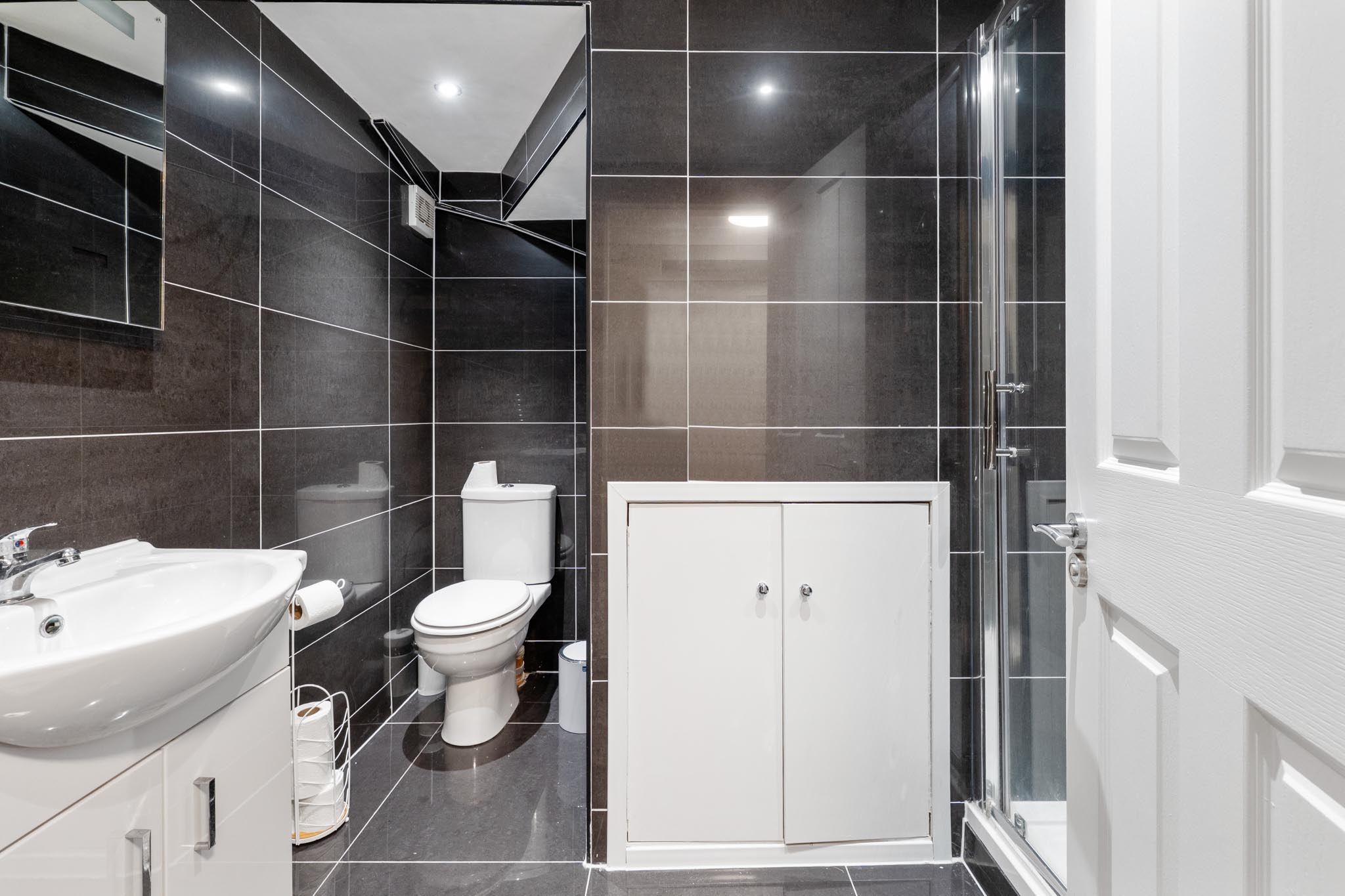 NM4686_54 Riverside Road_Waterfoot_G76 0DG_img10