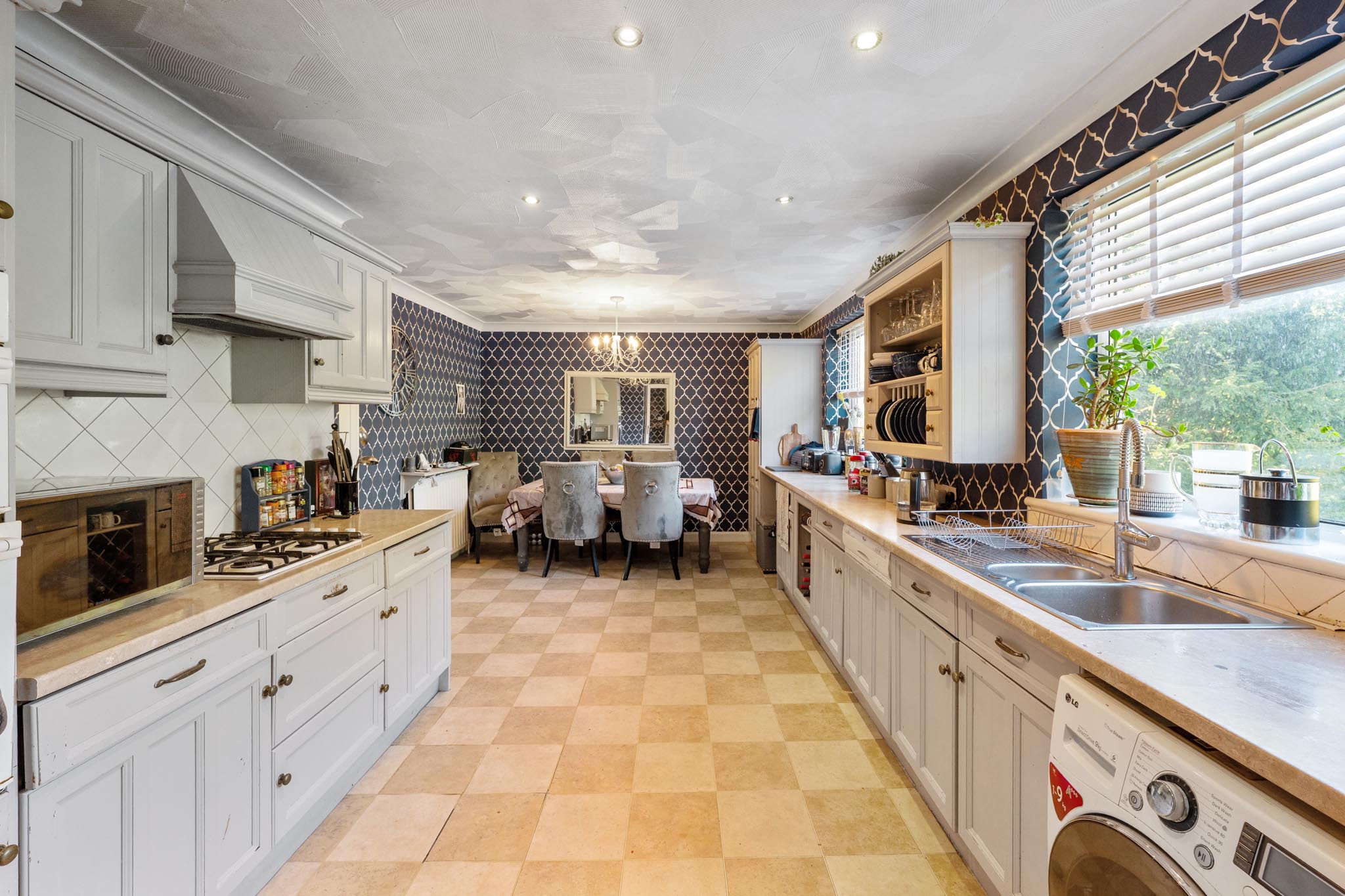 NM4686_54 Riverside Road_Waterfoot_G76 0DG_img4