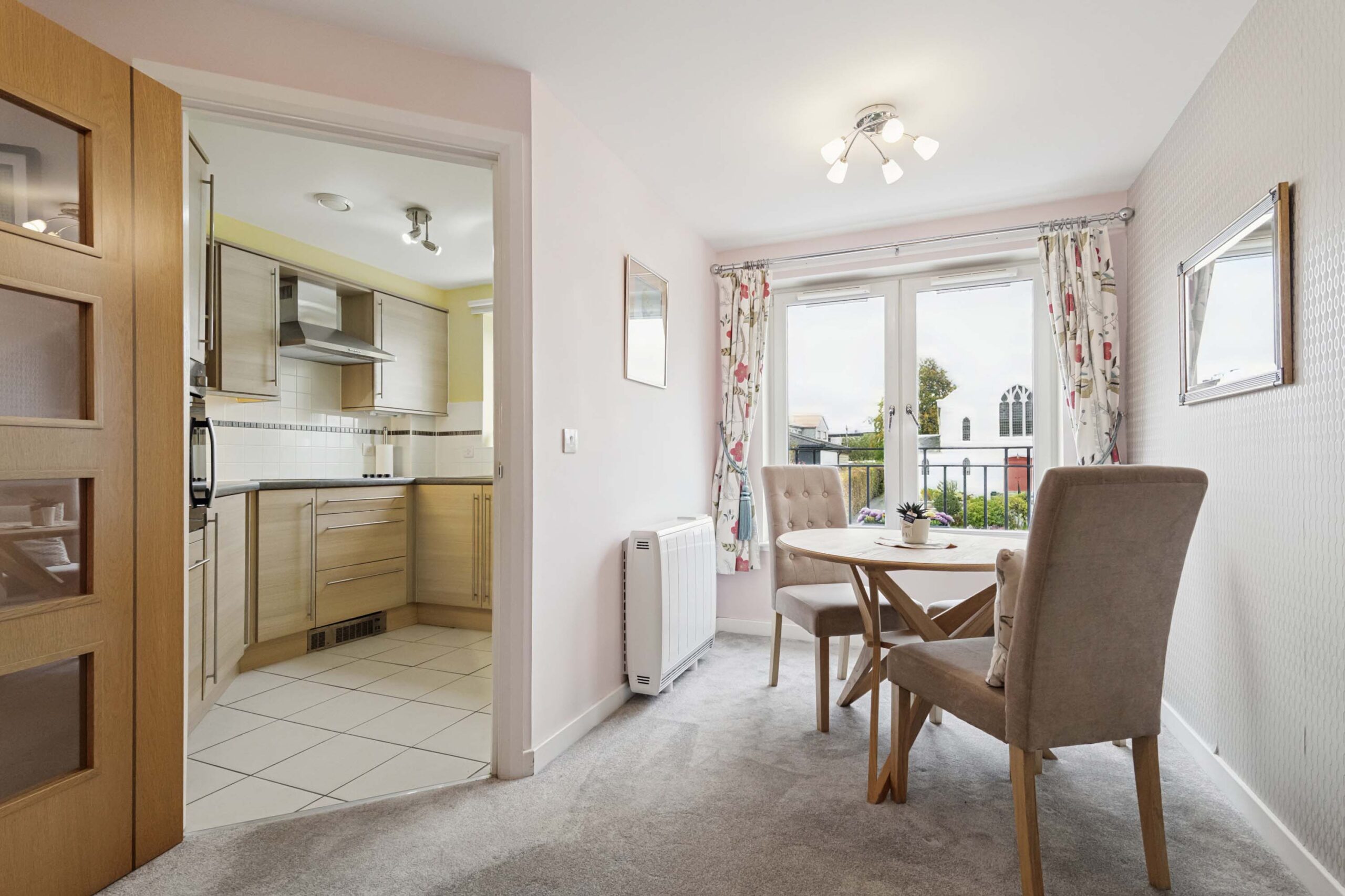 NM4694_32 Hilltree Court_Giffnock_G46 6AA_img6