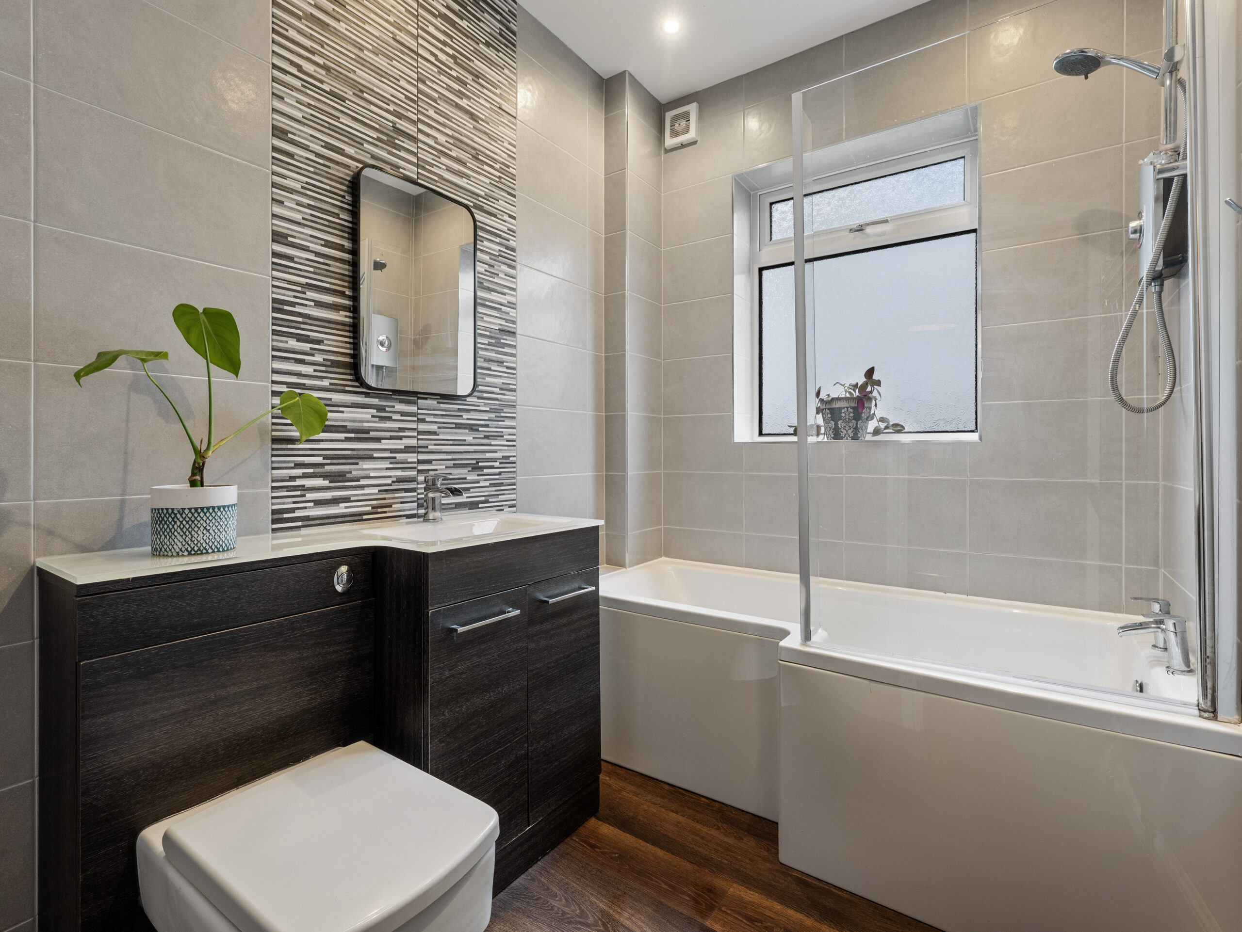 NM4721_52 Poplar Avenue_G77 5QZ_img10