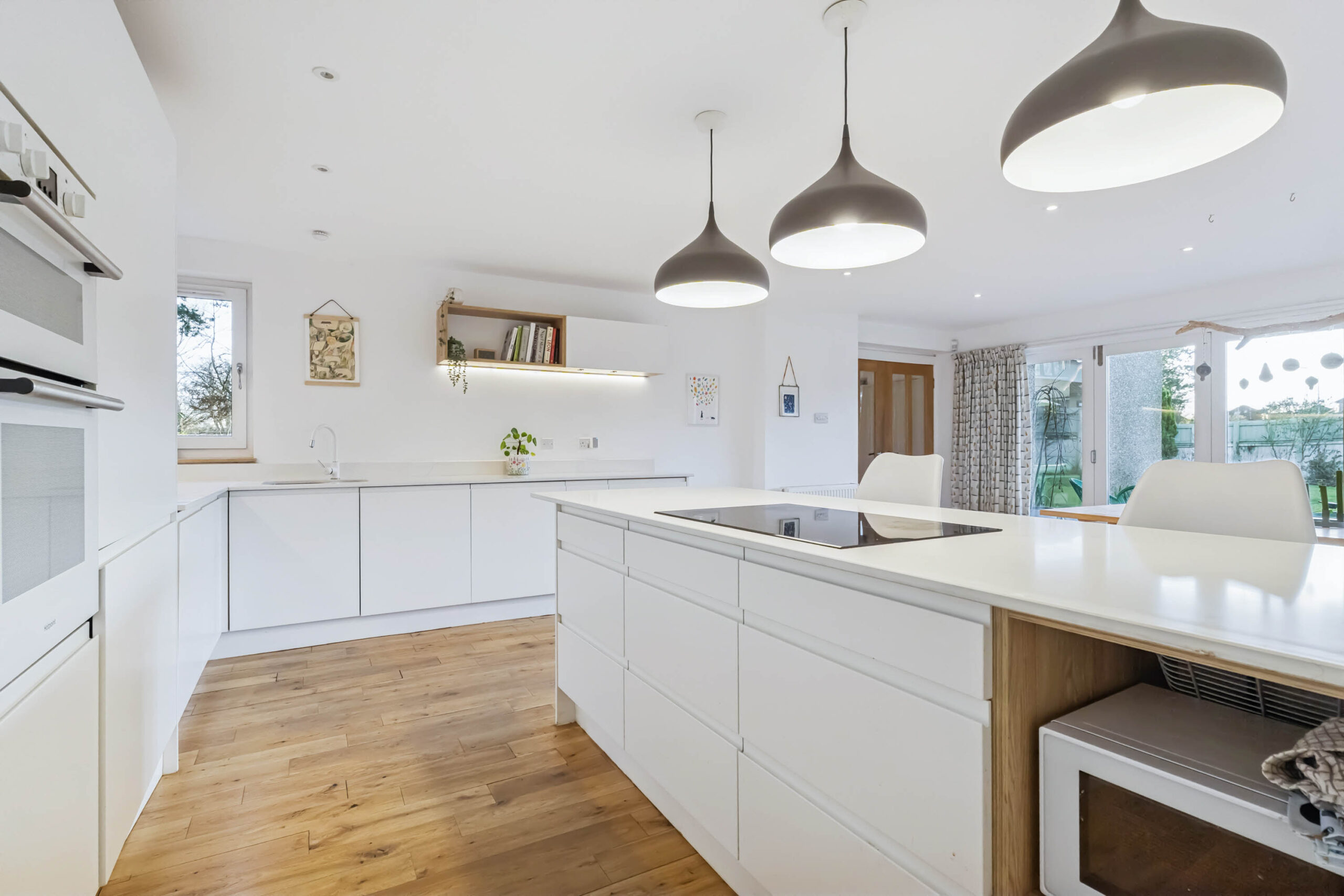 Kitchenfamilydining 4