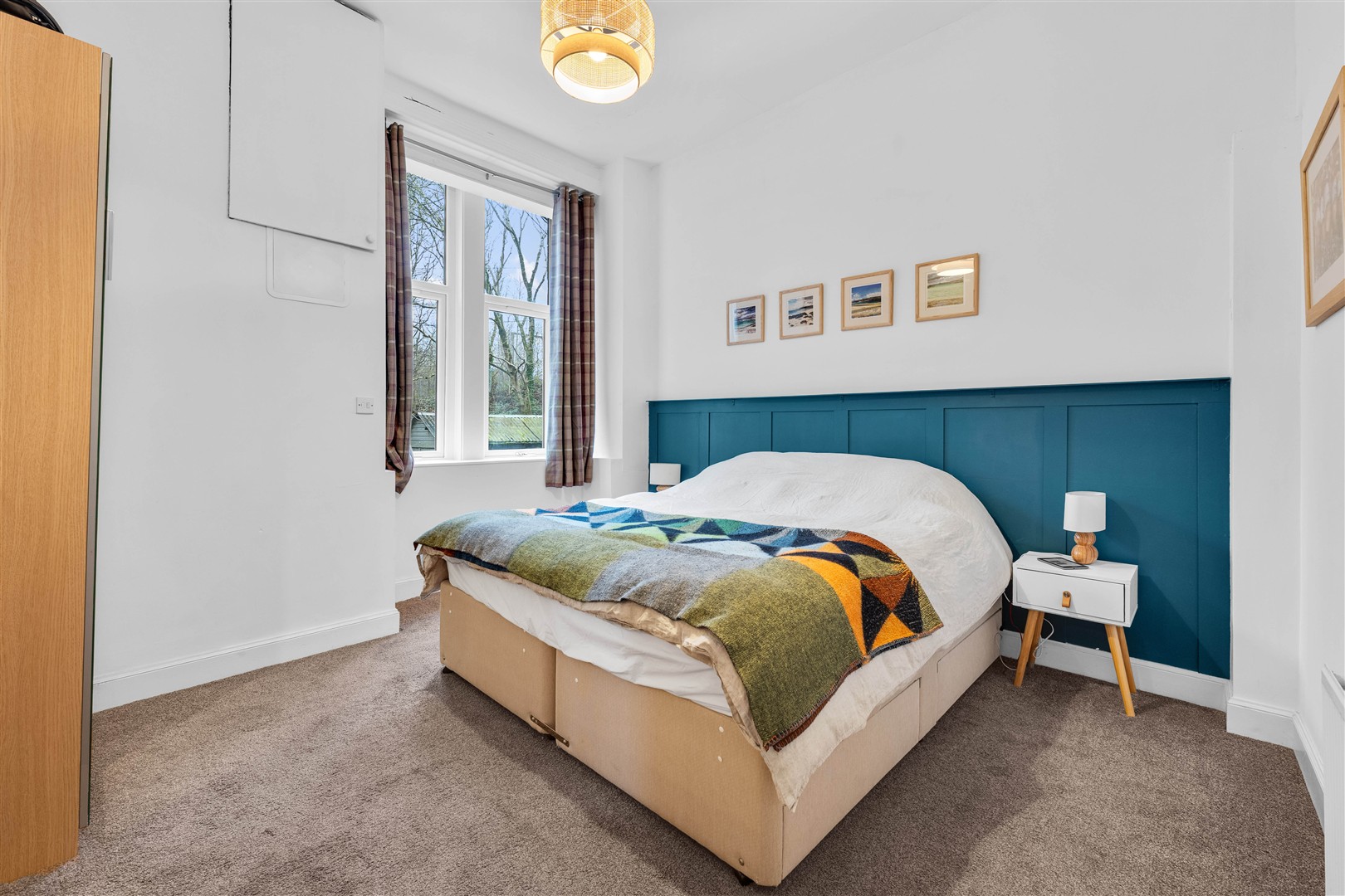 0.2 105 Clarence Drive 10 (Large)