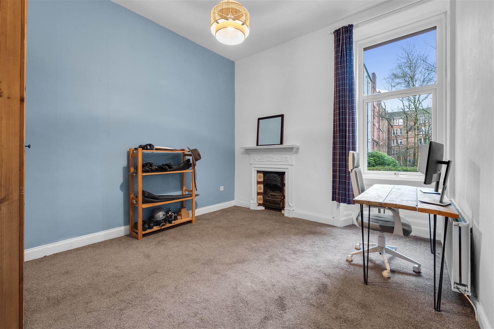 0.2 105 Clarence Drive 11 (Large)