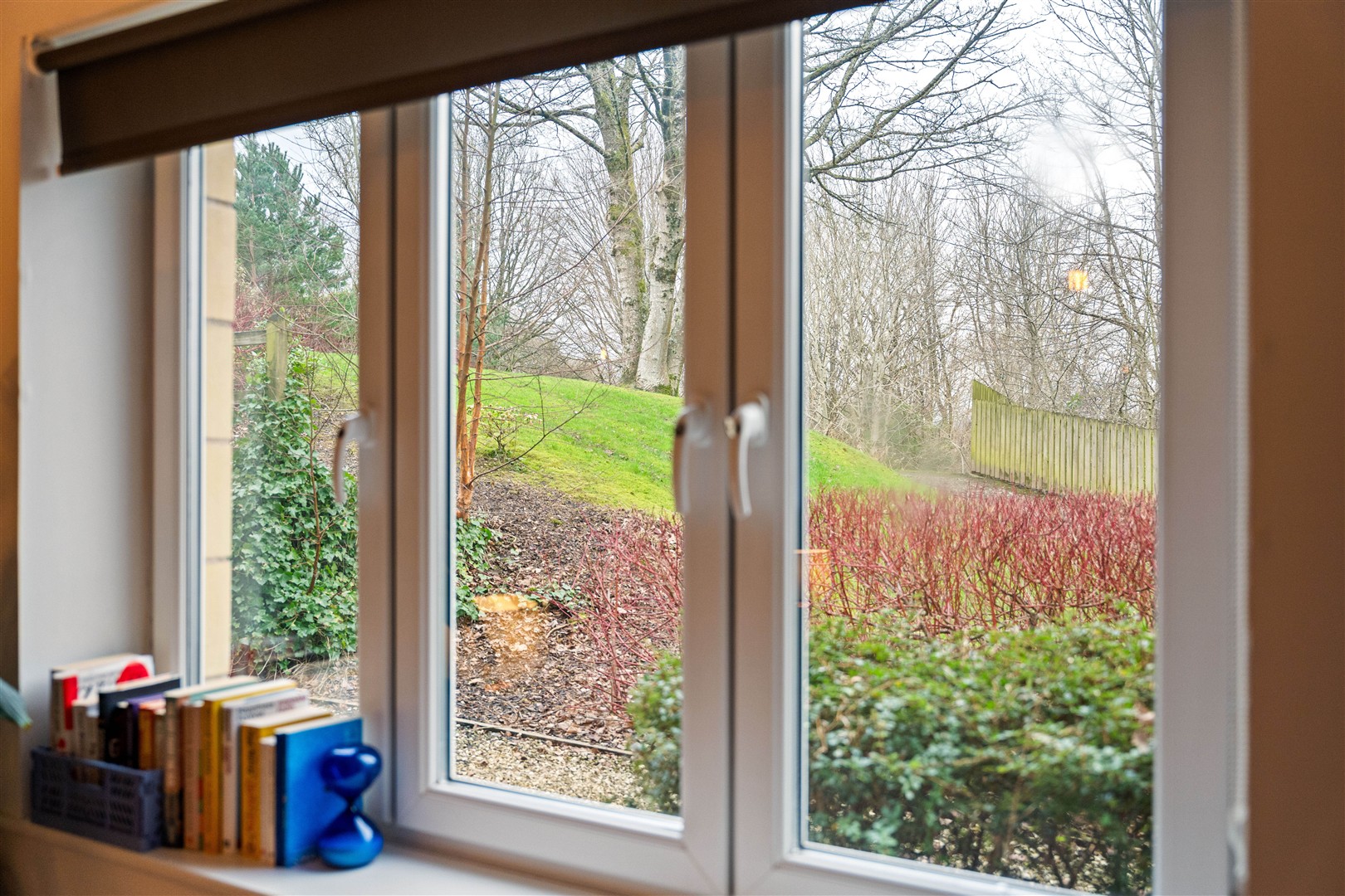 0.4 37 Kelvindale Court 13 (Large)