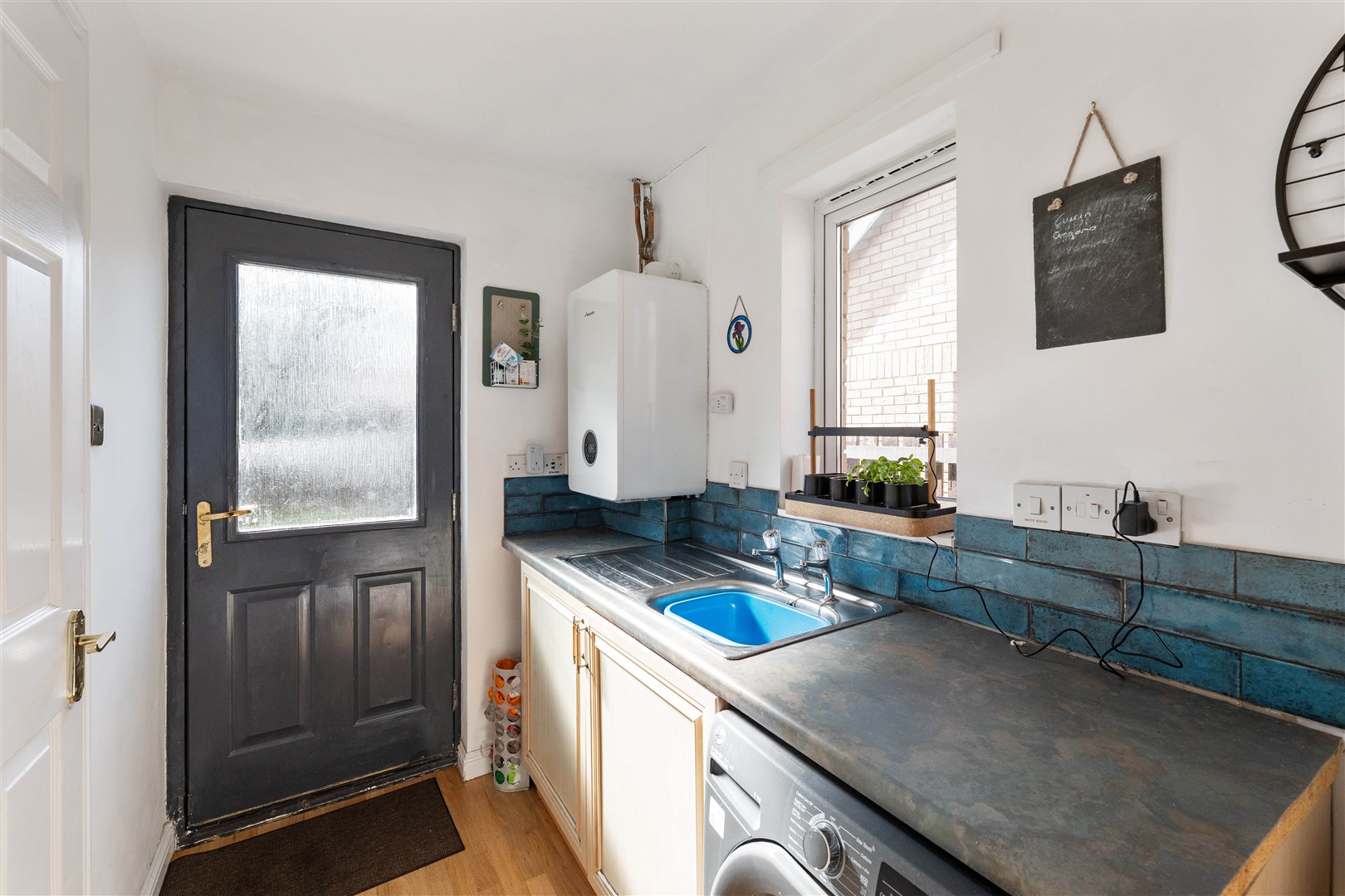 15 Laurel Park Gardens 10 (Large)