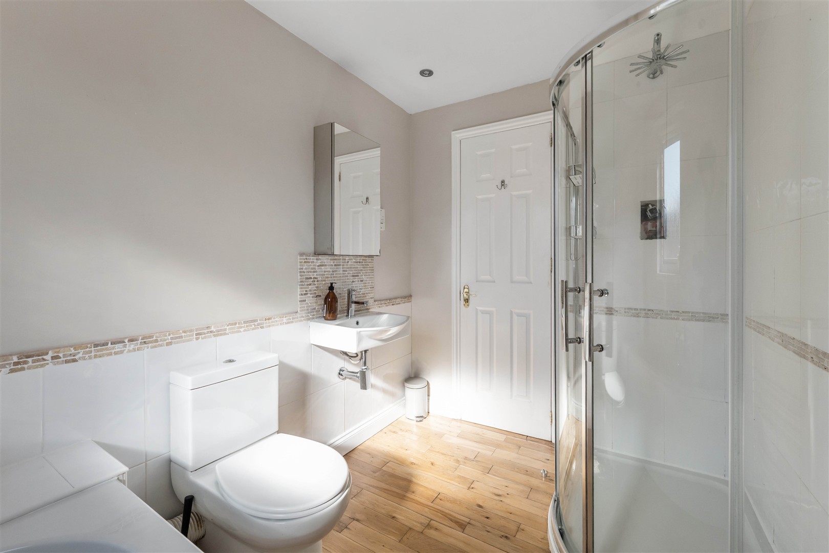 15 Laurel Park Gardens 20 (Large)