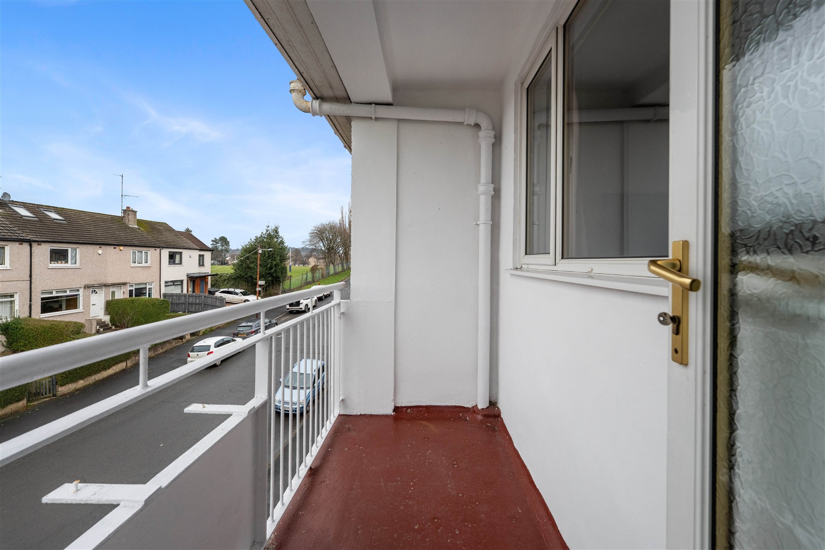 2.2 121 Helensburgh Drive 13 (Large)