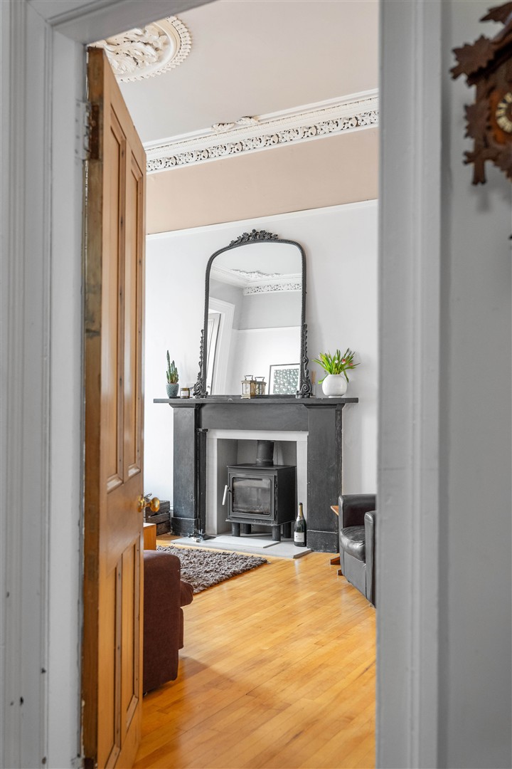 2.2 22 Westminster Terrace 19 (Large)