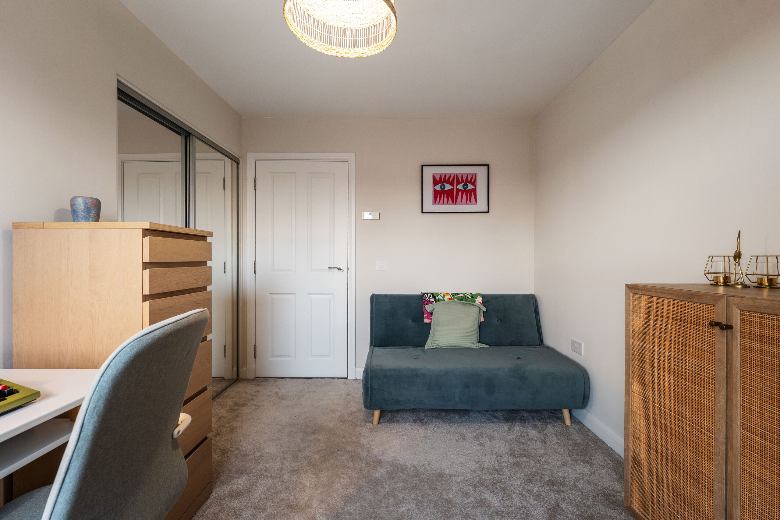 2.2, 6 Inverlair Avenue (3)