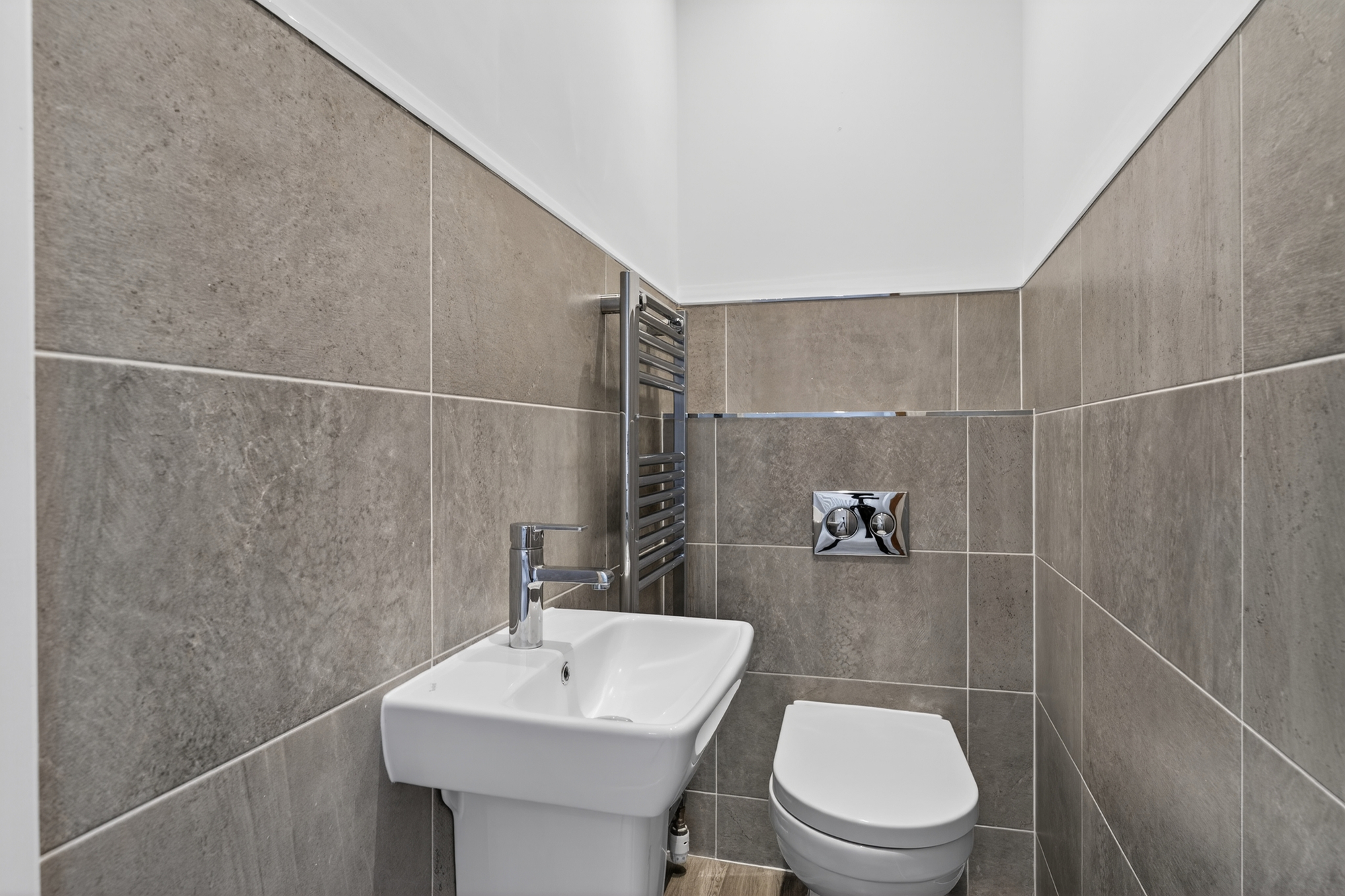 22_1 dunlop manor_23