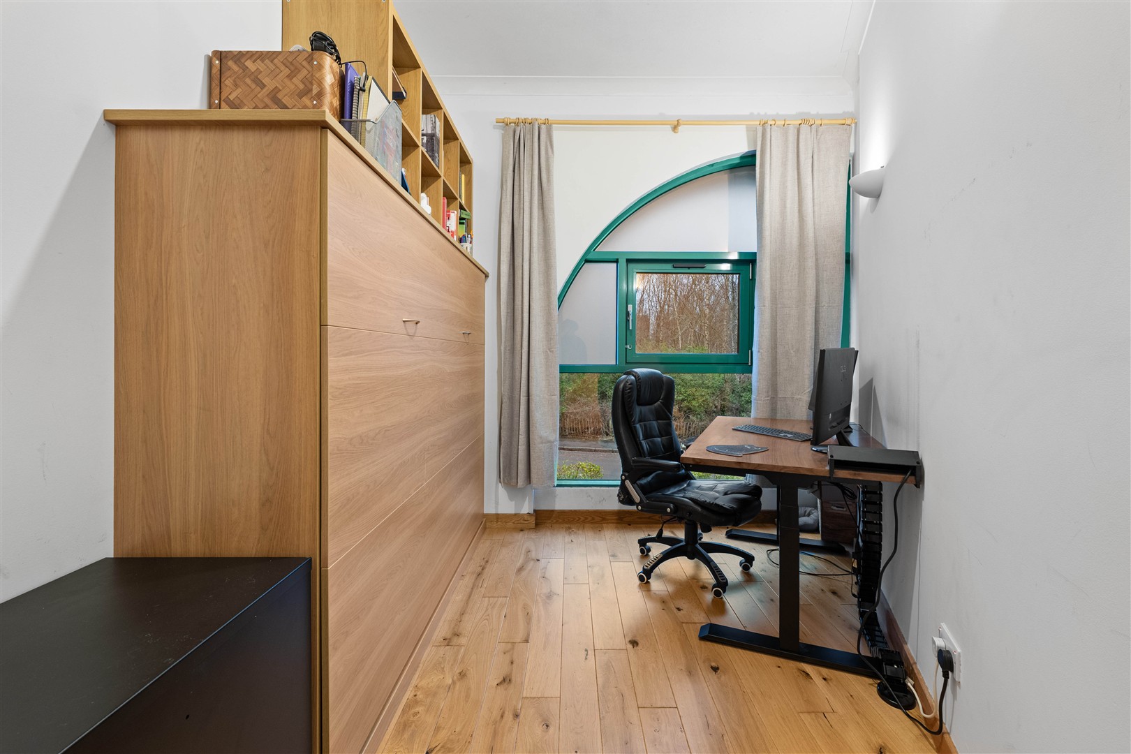 25L Mingarry Street 10 (Large)