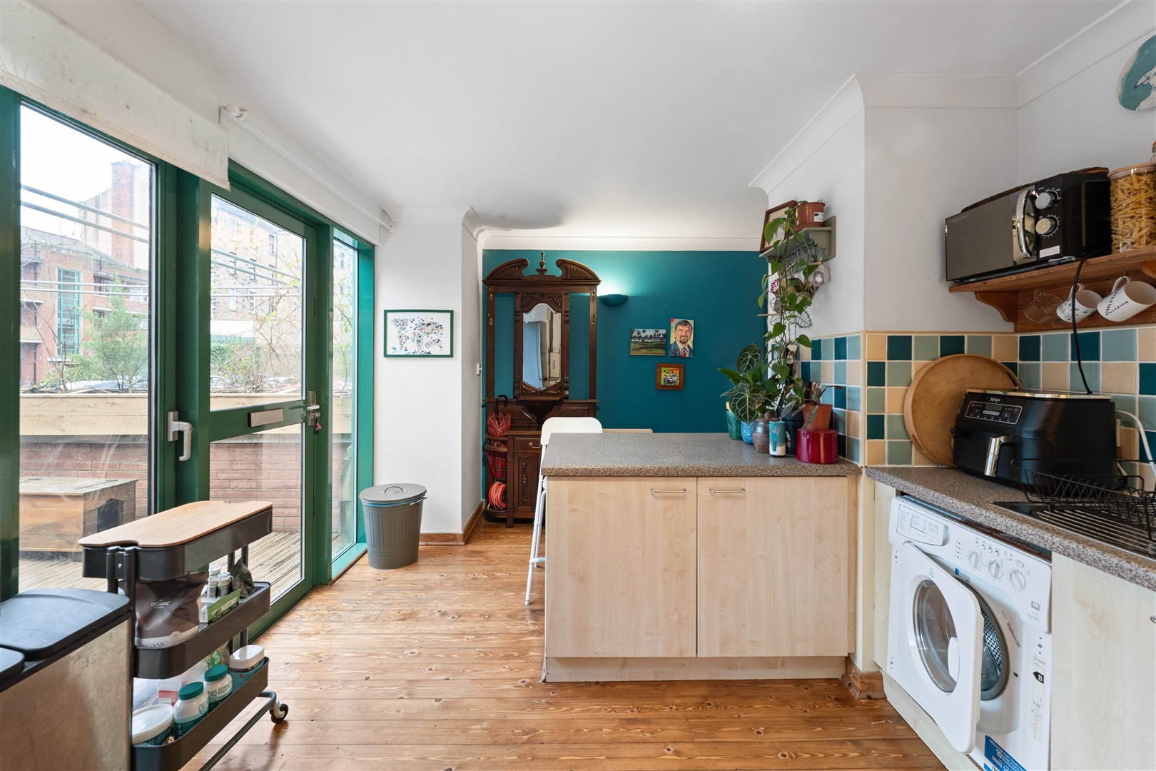 25L Mingarry Street 6 (Large)