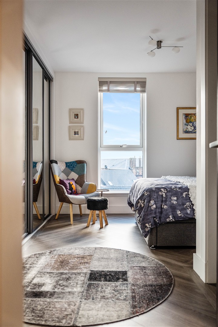 4.2 11 School Drive 17 (Large)