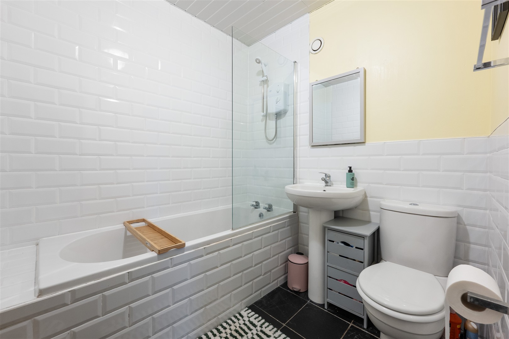 5.9 153 Bell Street 10 (Large)