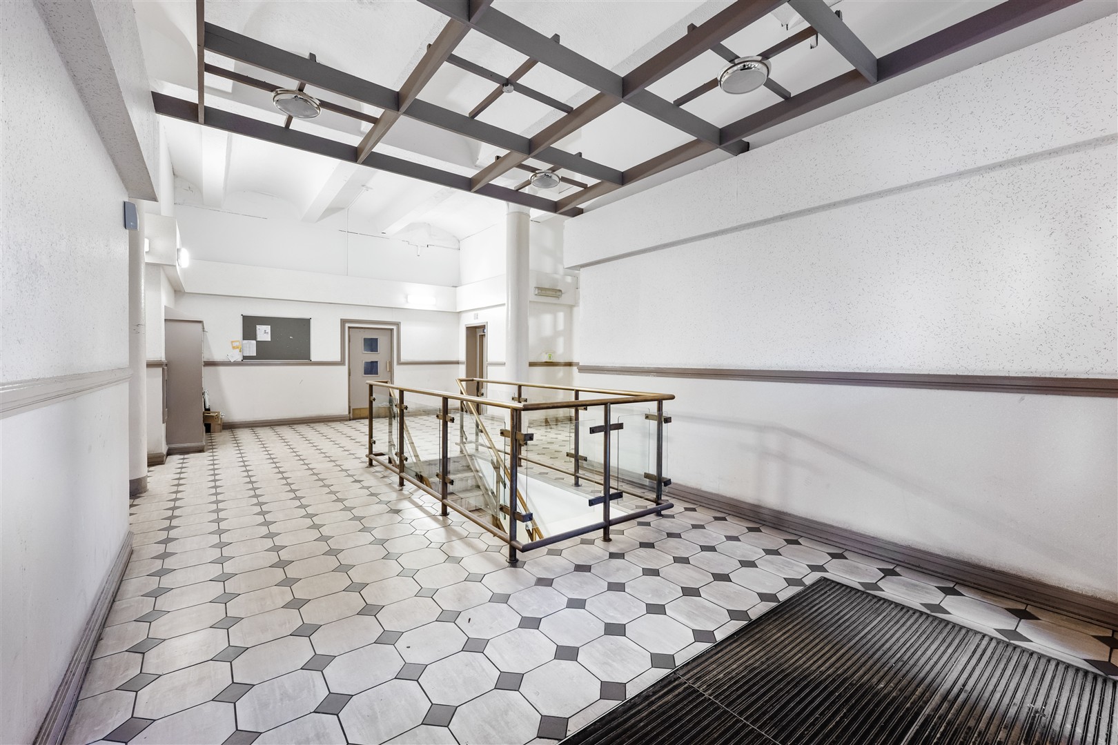 5.9 153 Bell Street 13 (Large)