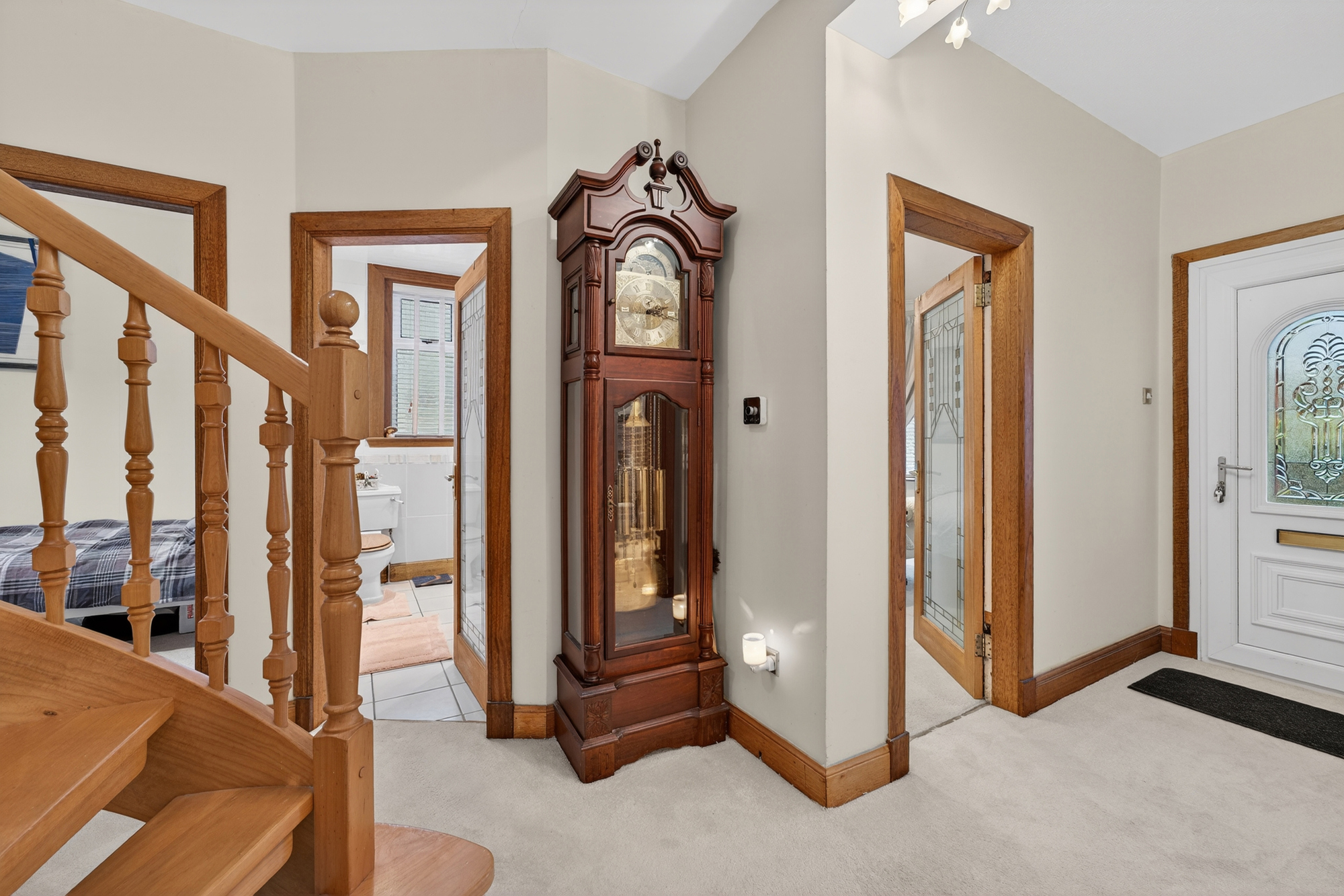 5_44 burnside road, largs_05