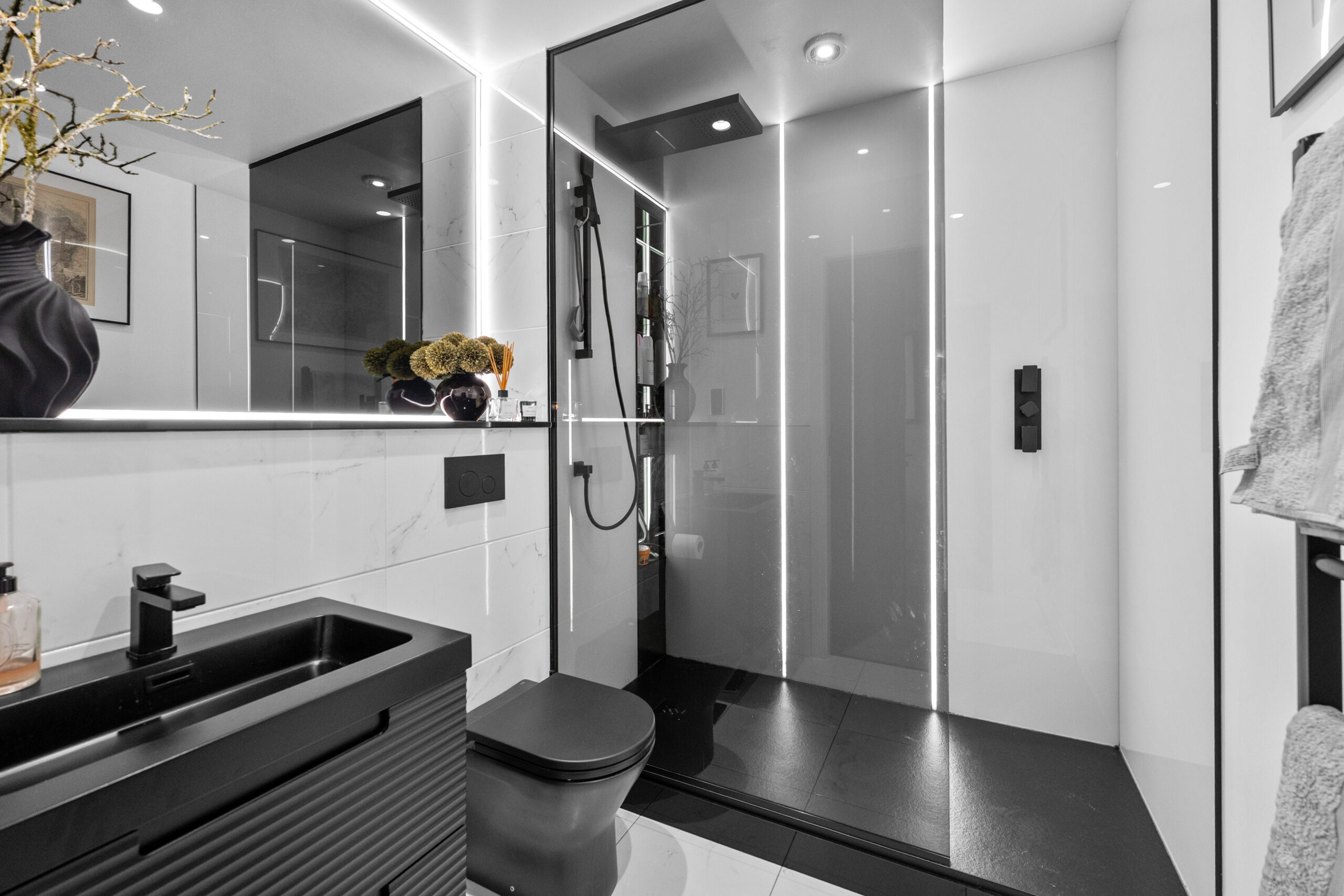 6.2, 80 Inverlair Avenue (6)