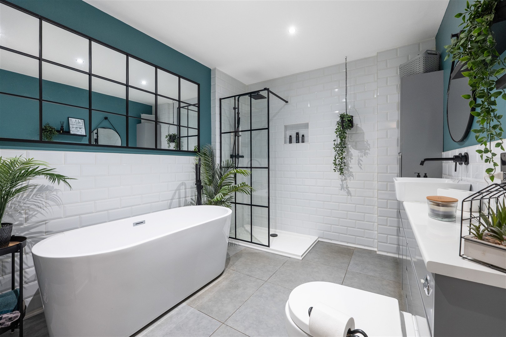 B2 69 Kent Road 12 (Large)