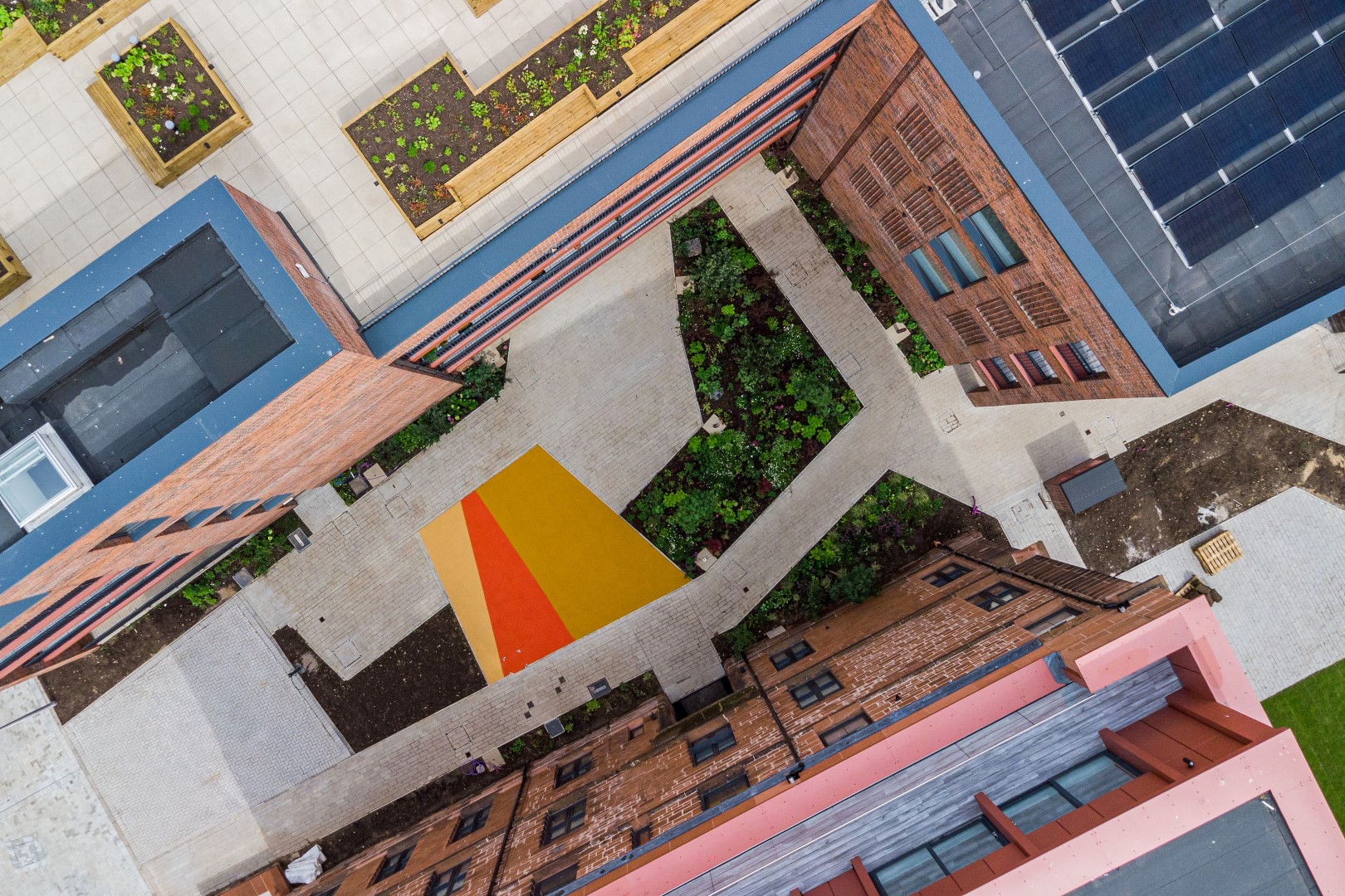 Drone-Kelvin-39NapiershallSt-27-Large