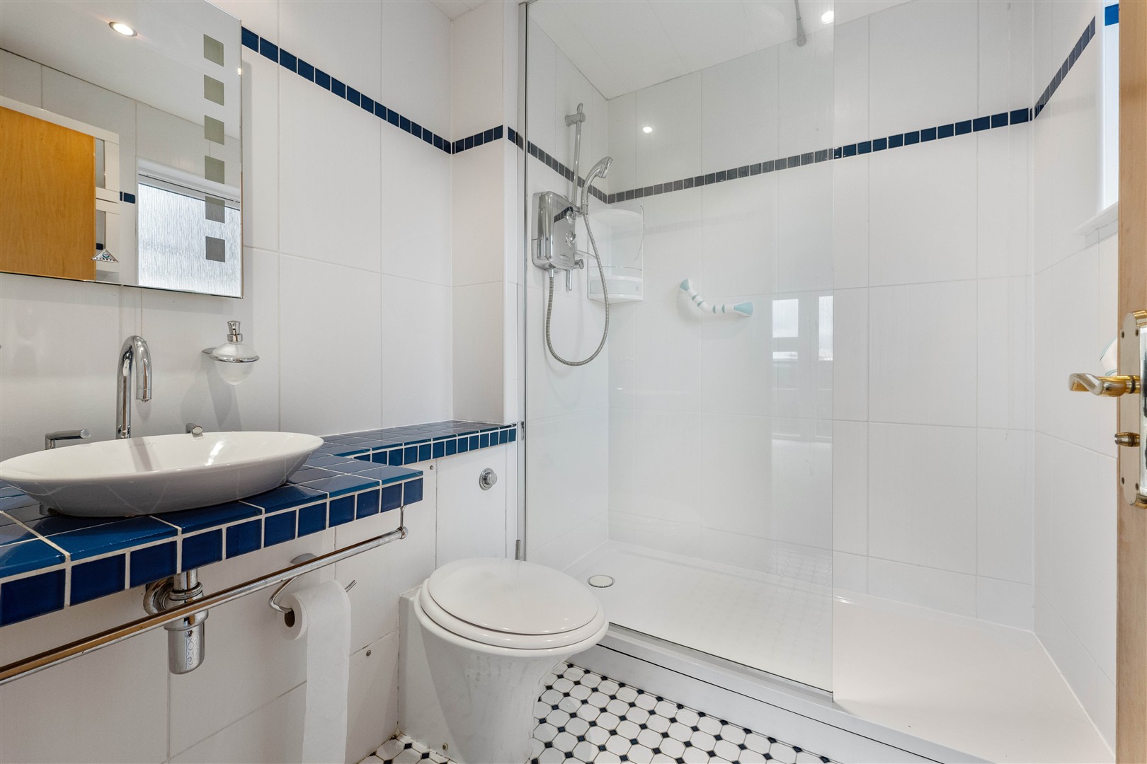 F9 46 PBS 13 (Large)