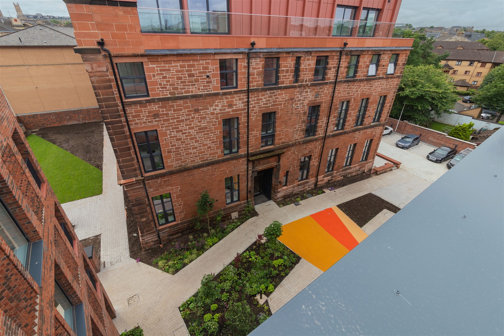 Kelvin-39NapiershallSt-16 (Large)