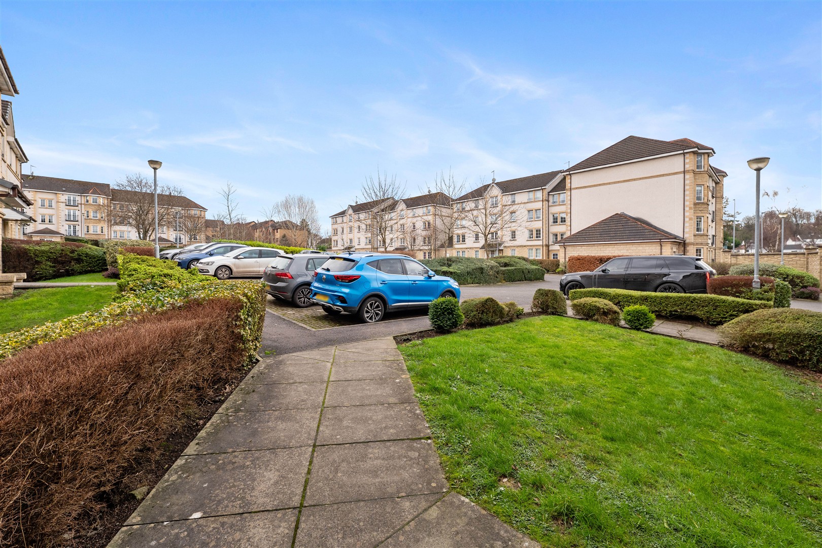 0.3 1 Branklyn Court 13 (Large)