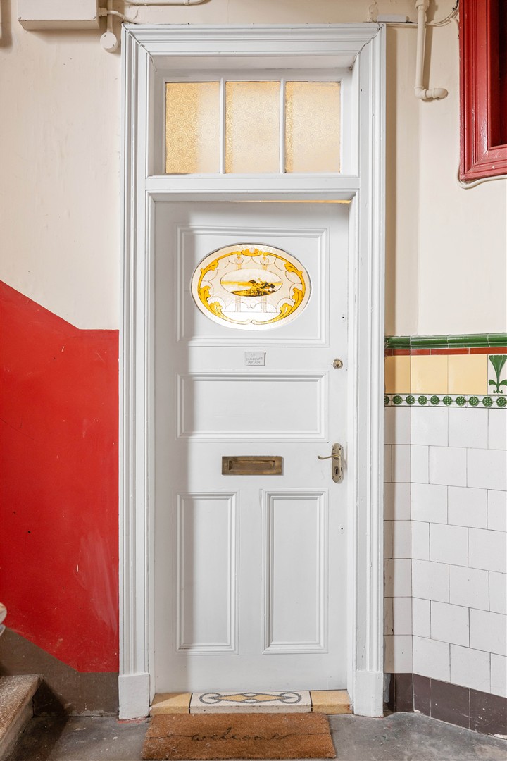 1.1 7 PBS 11 (Large)