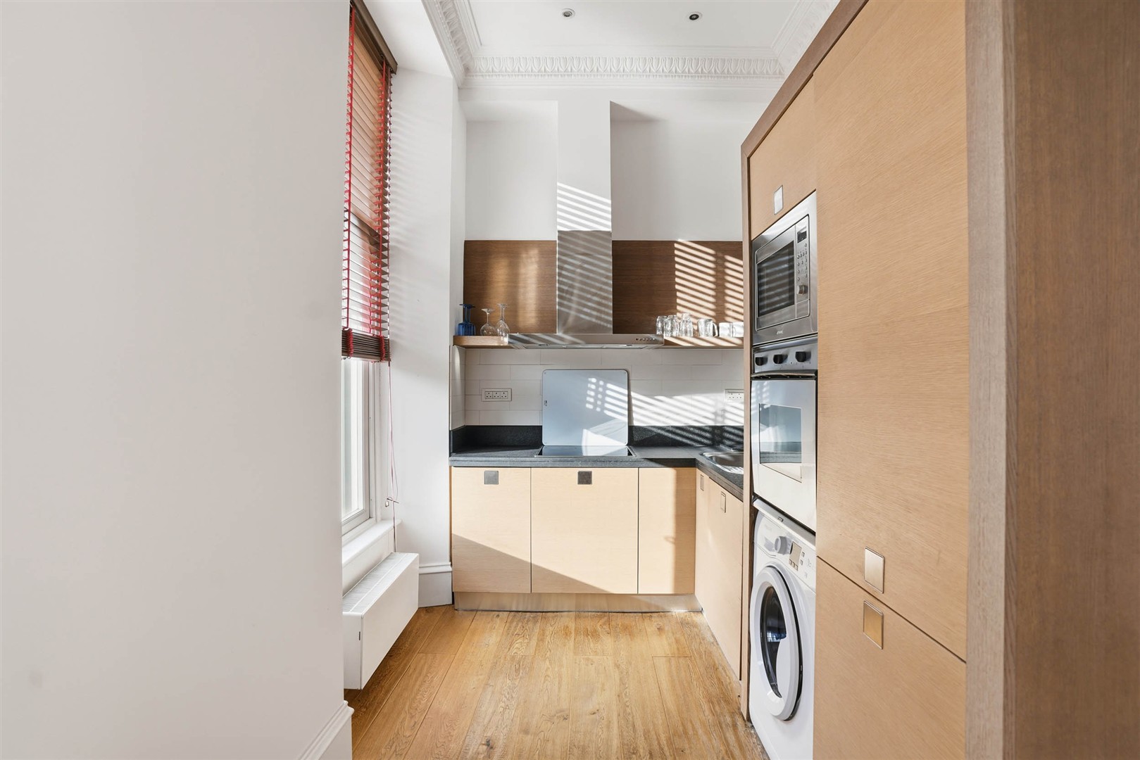 1.2 12 Botanic Crescent 4 (Large)