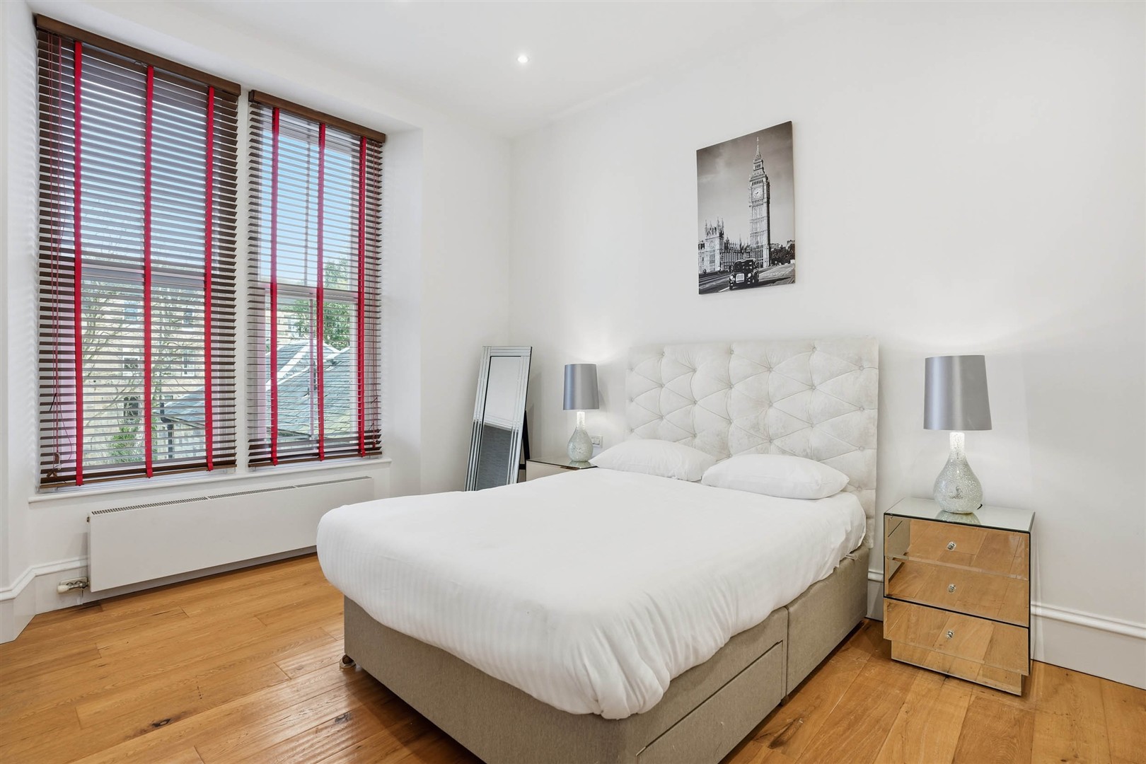 1.2 12 Botanic Crescent 6 (Large)