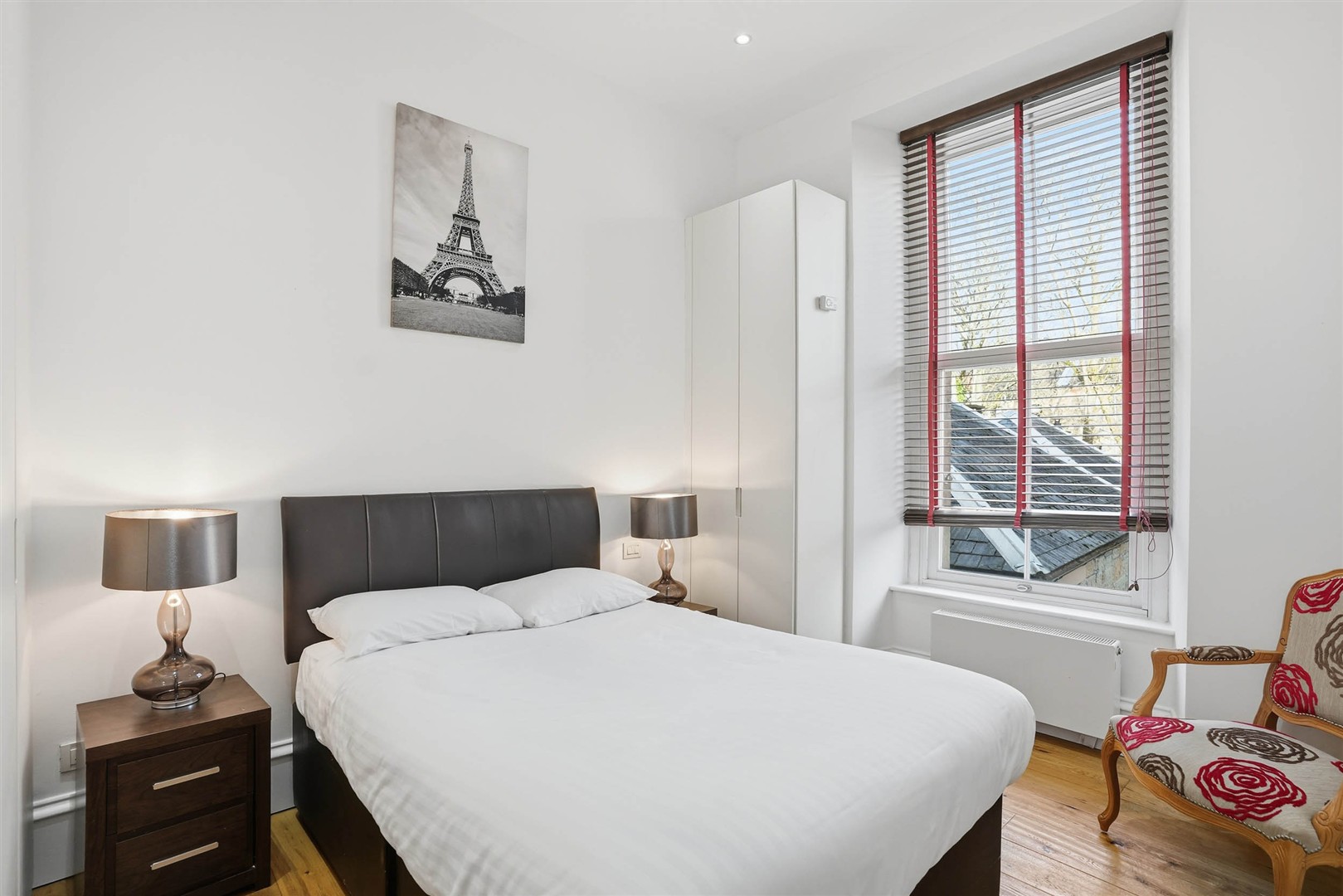 1.2 12 Botanic Crescent 9 (Large)