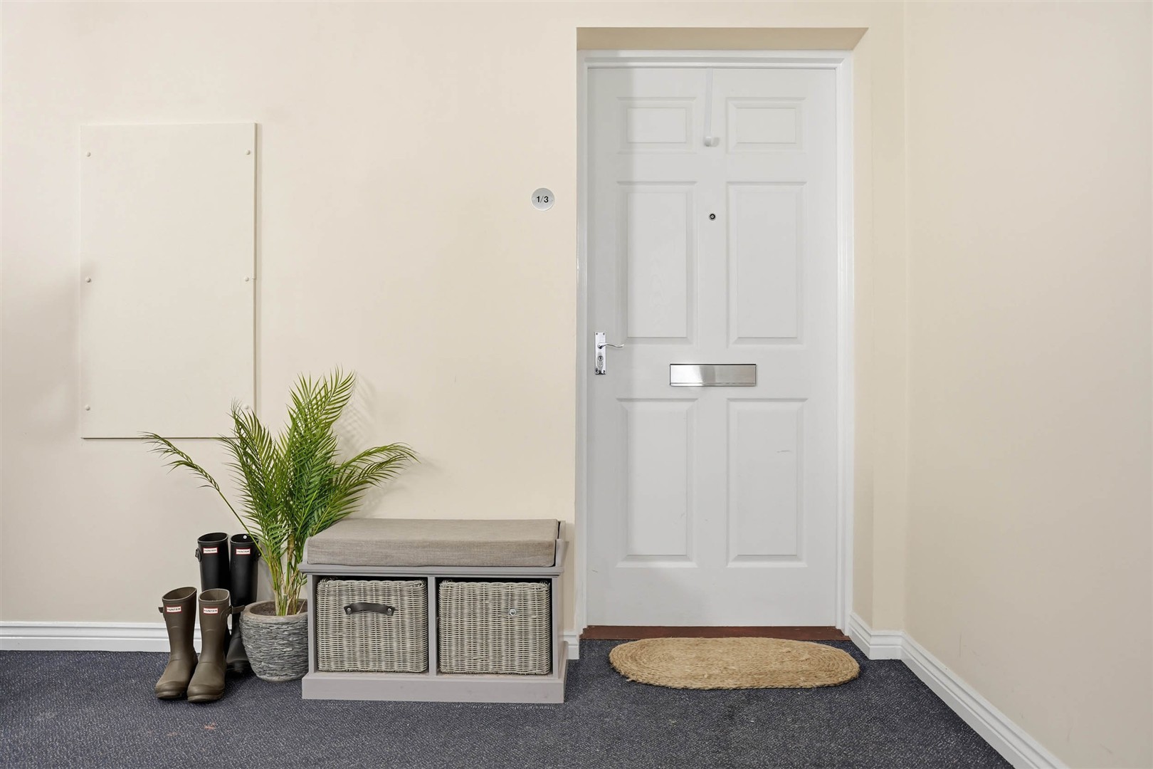 1.3 37 Kelvindale Court 16 (Large)