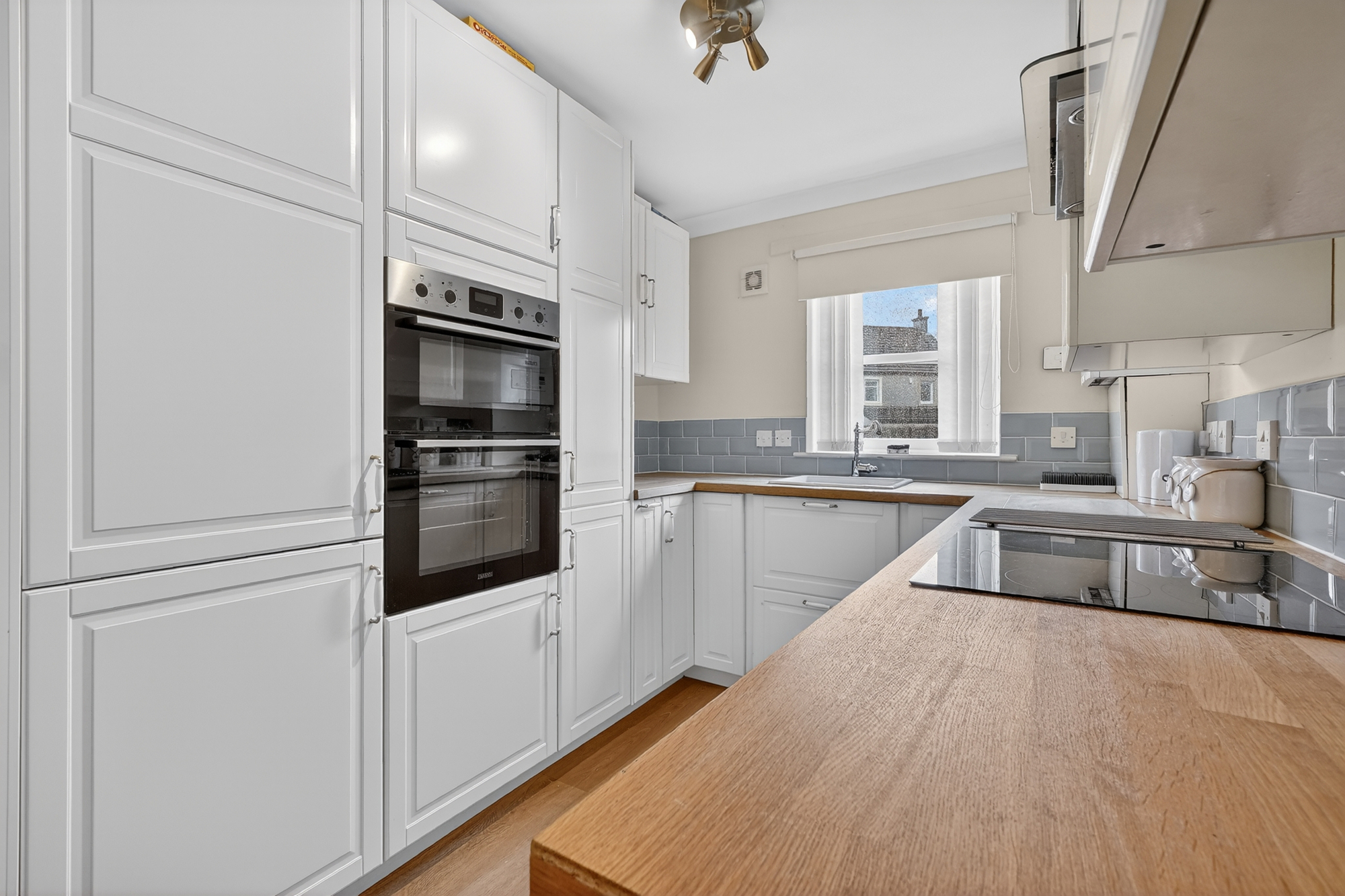 12_11 noddleburn meadow, largs _12