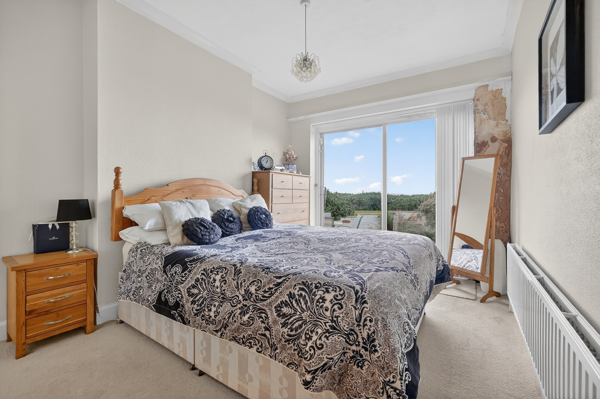 13_85 ardrossan road, seamill_13